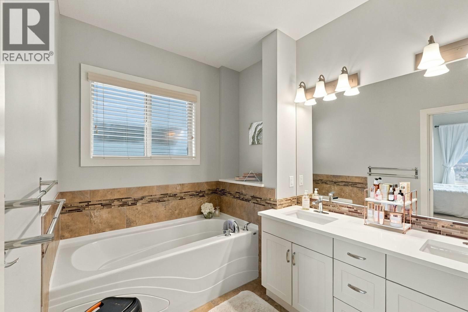 2421 Glacier Court Unit# 6, Kelowna, British Columbia  V1V 3A6 - Photo 30 - 10401276