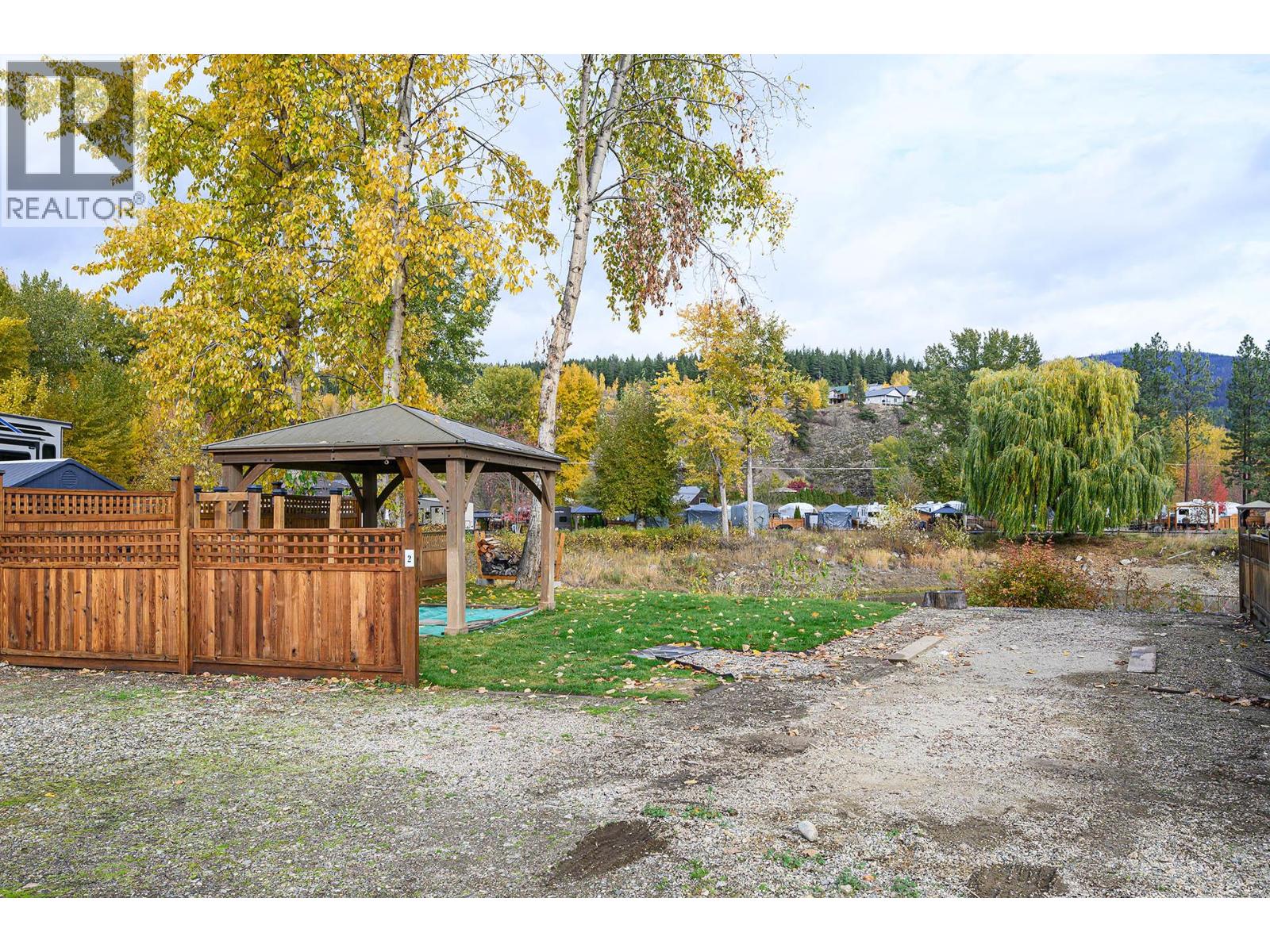 2 Clubhouse Lane, Lee Creek, British Columbia  V0E 1M4 - Photo 23 - 10401153