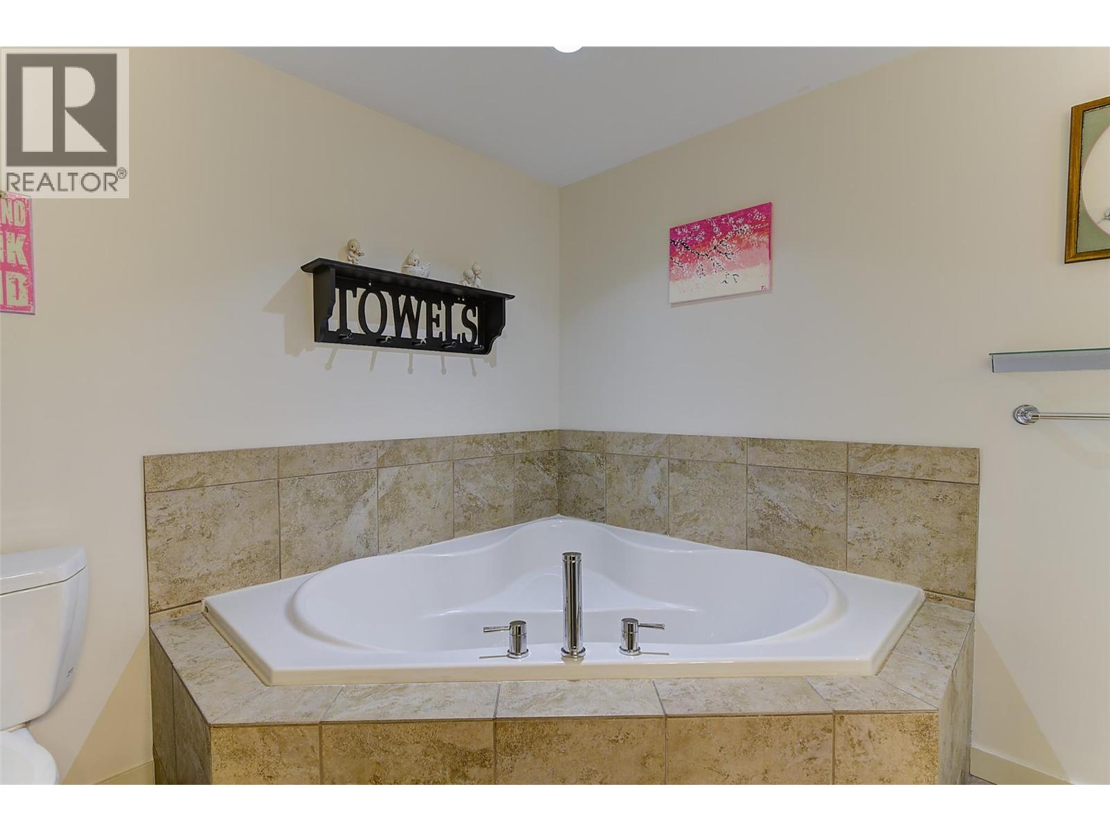 2142 Vasile Road Unit# #409, Kelowna, British Columbia  V1Y 6H5 - Photo 43 - 10399726