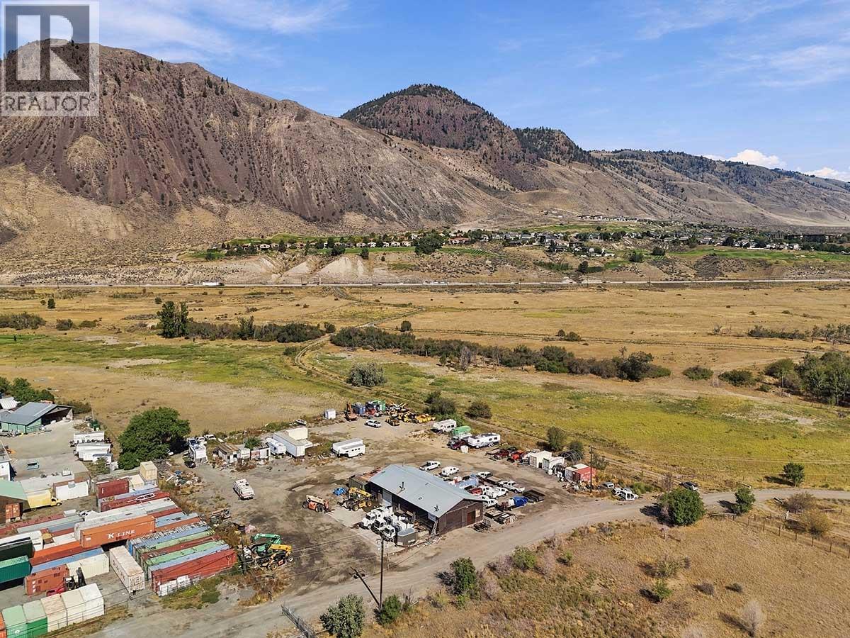 820 Sarcee Street, Kamloops, British Columbia  V2H 1E7 - Photo 6 - 10401210