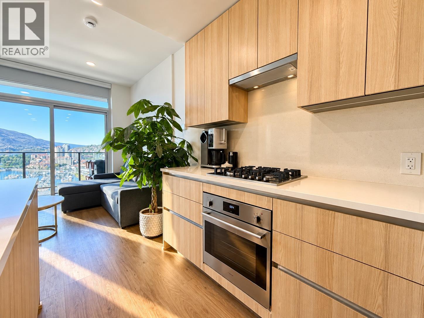 238 Leon Avenue Unit# 1901, Kelowna, British Columbia  V1Y 6H9 - Photo 6 - 10400670