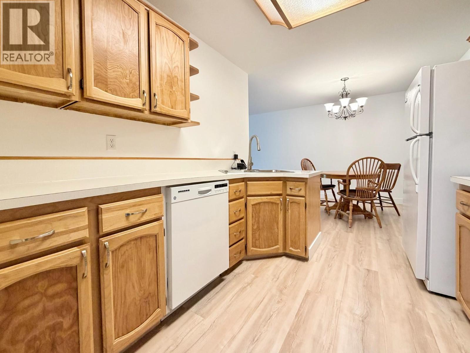 298 Yorkton Avenue Unit# 109, Penticton, British Columbia  V2A 3V5 - Photo 4 - 10401262