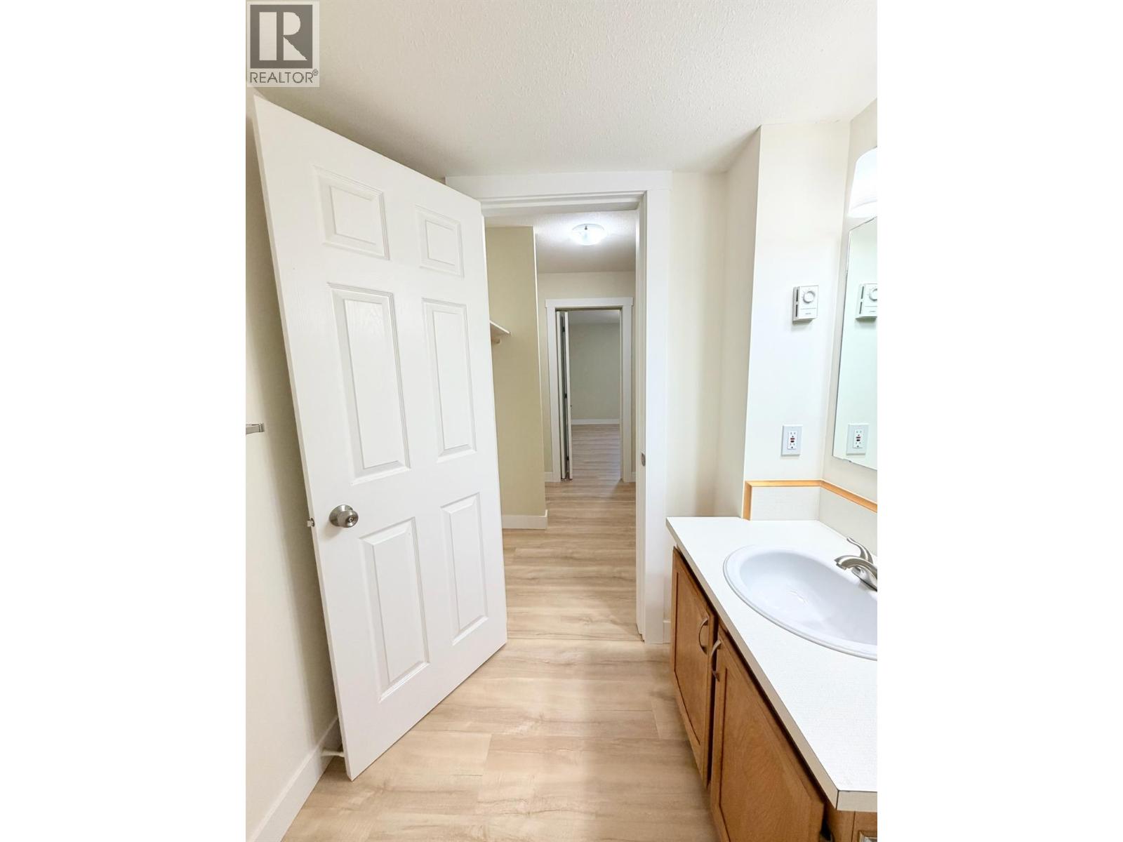 298 Yorkton Avenue Unit# 109, Penticton, British Columbia  V2A 3V5 - Photo 47 - 10401262