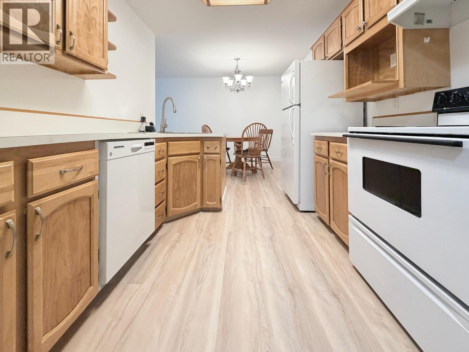 298 Yorkton Avenue Unit# 109, Penticton, British Columbia  V2A 3V5 - Photo 5 - 10401262