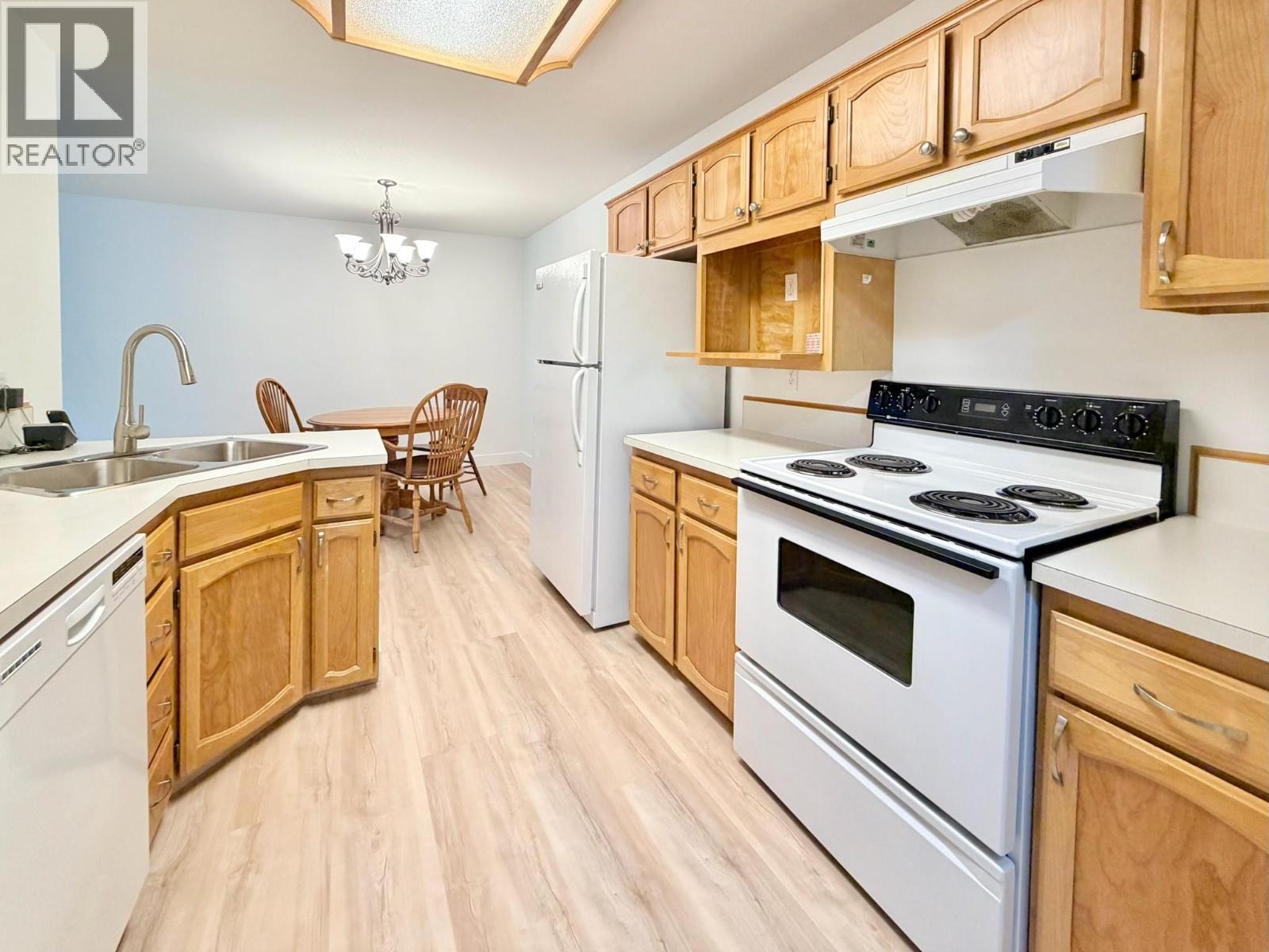 298 Yorkton Avenue Unit# 109, Penticton, British Columbia  V2A 3V5 - Photo 8 - 10401262