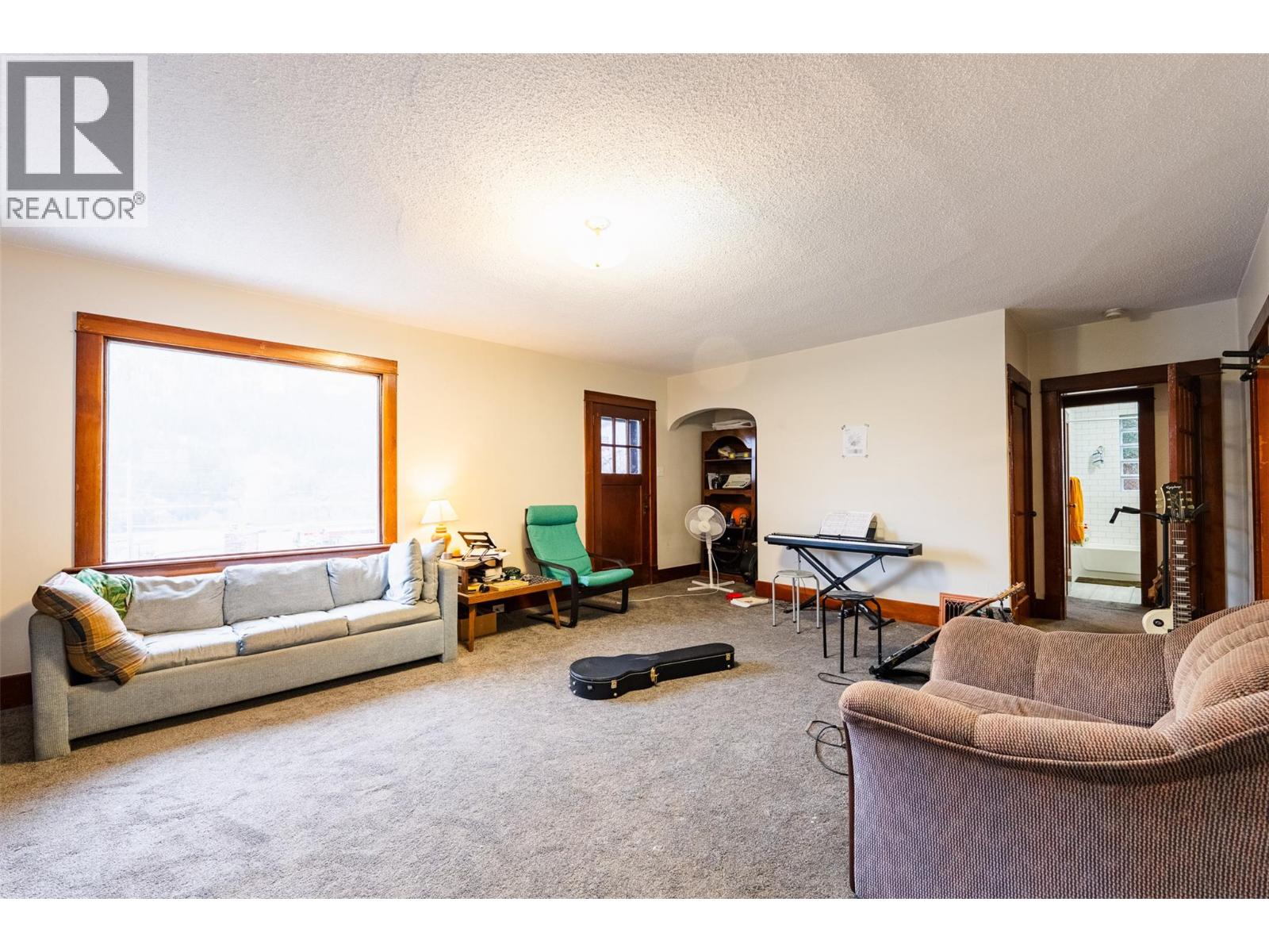 220-222 Vernon Street, Nelson, British Columbia  V1L 4E2 - Photo 36 - 10400573