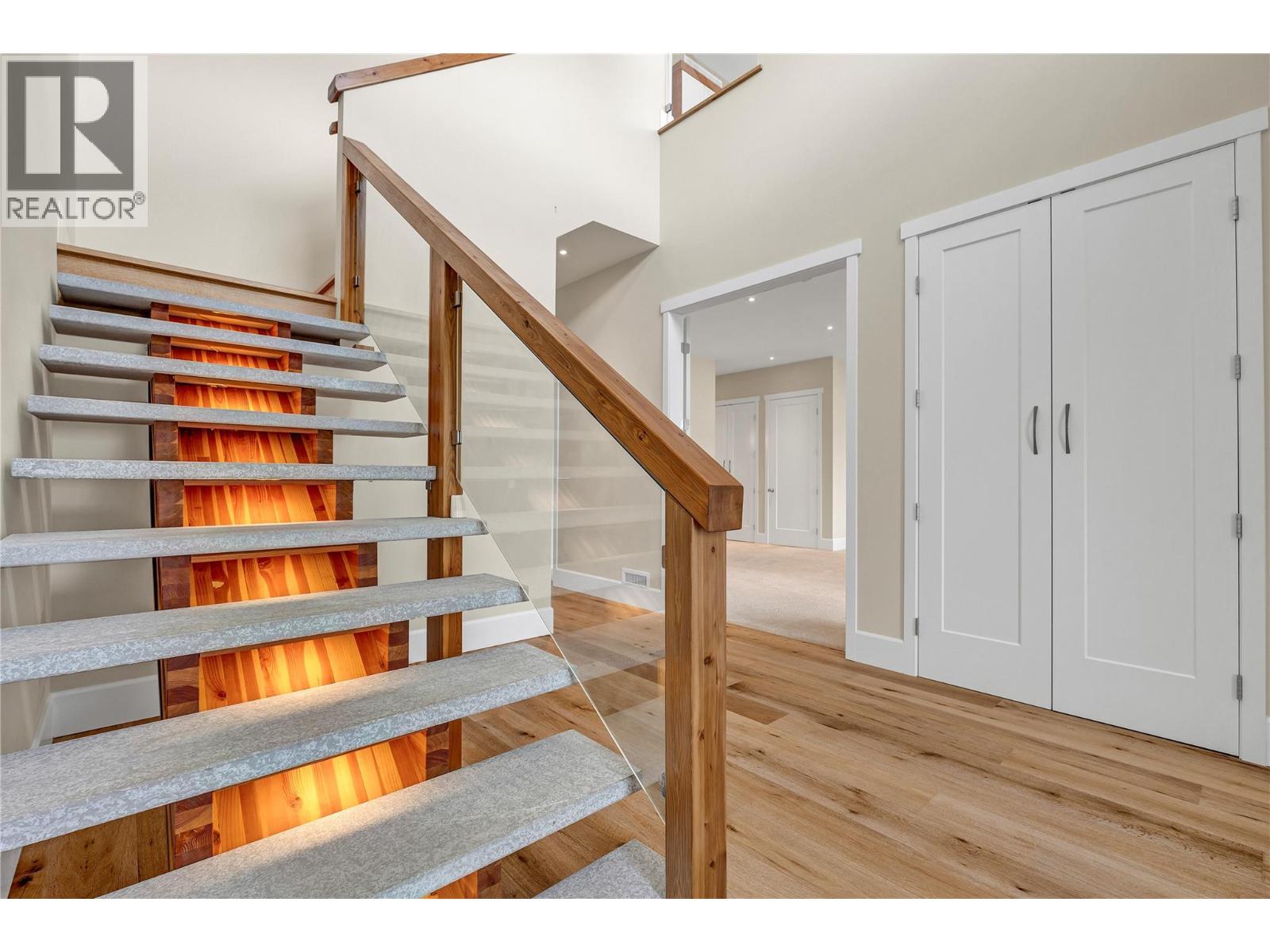 3984 Finnerty Road, Penticton, British Columbia  V2A 8W2 - Photo 16 - 10400426