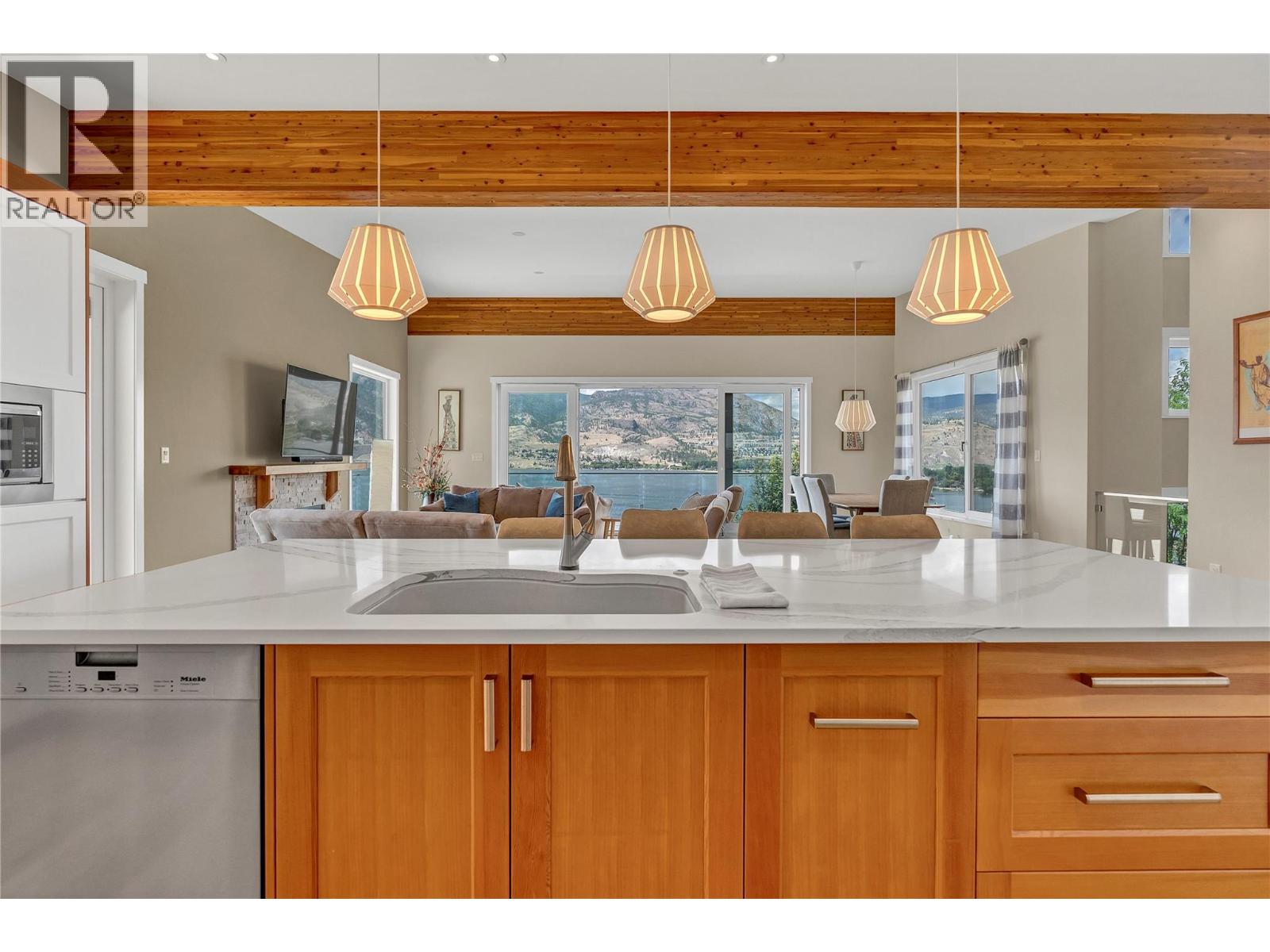 3984 Finnerty Road, Penticton, British Columbia  V2A 8W2 - Photo 30 - 10400426