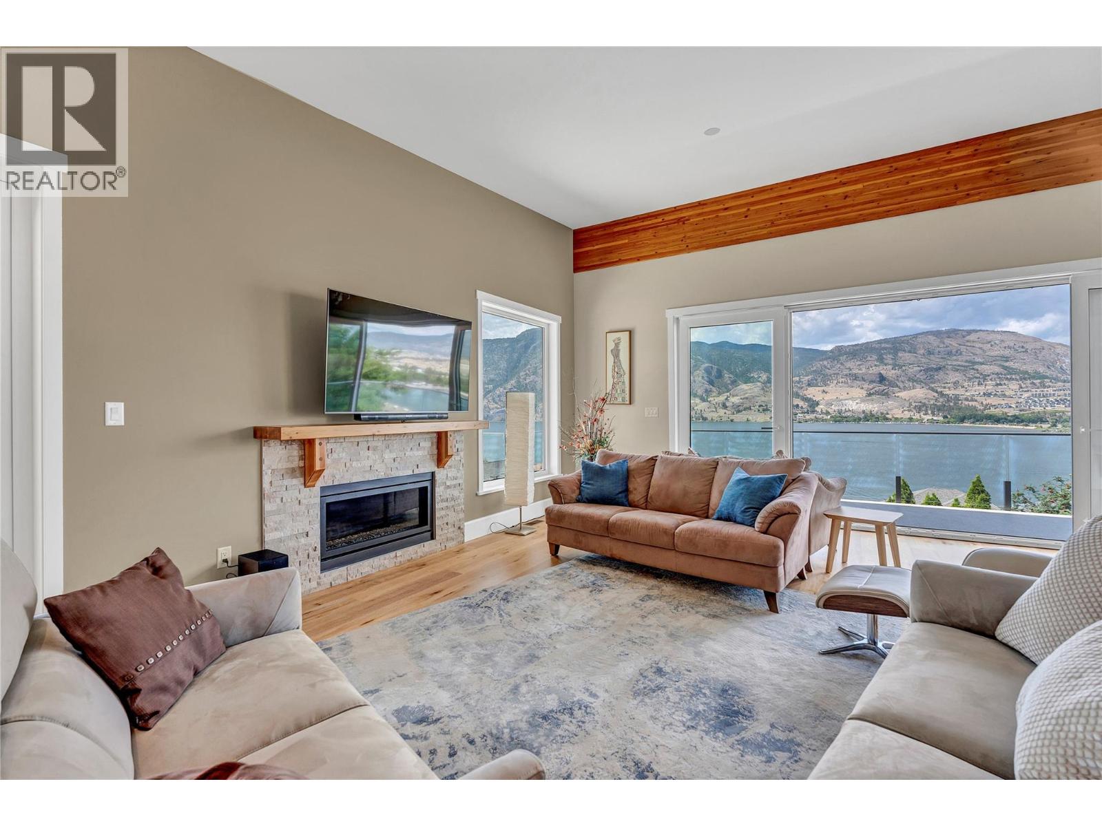 3984 Finnerty Road, Penticton, British Columbia  V2A 8W2 - Photo 36 - 10400426