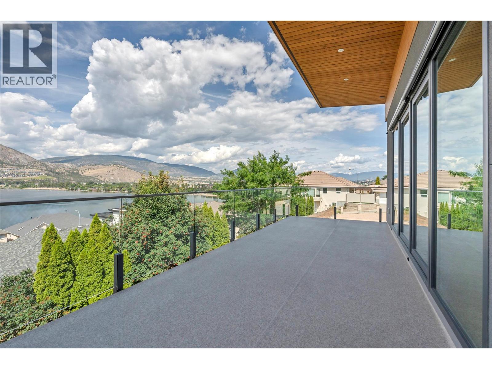 3984 Finnerty Road, Penticton, British Columbia  V2A 8W2 - Photo 45 - 10400426
