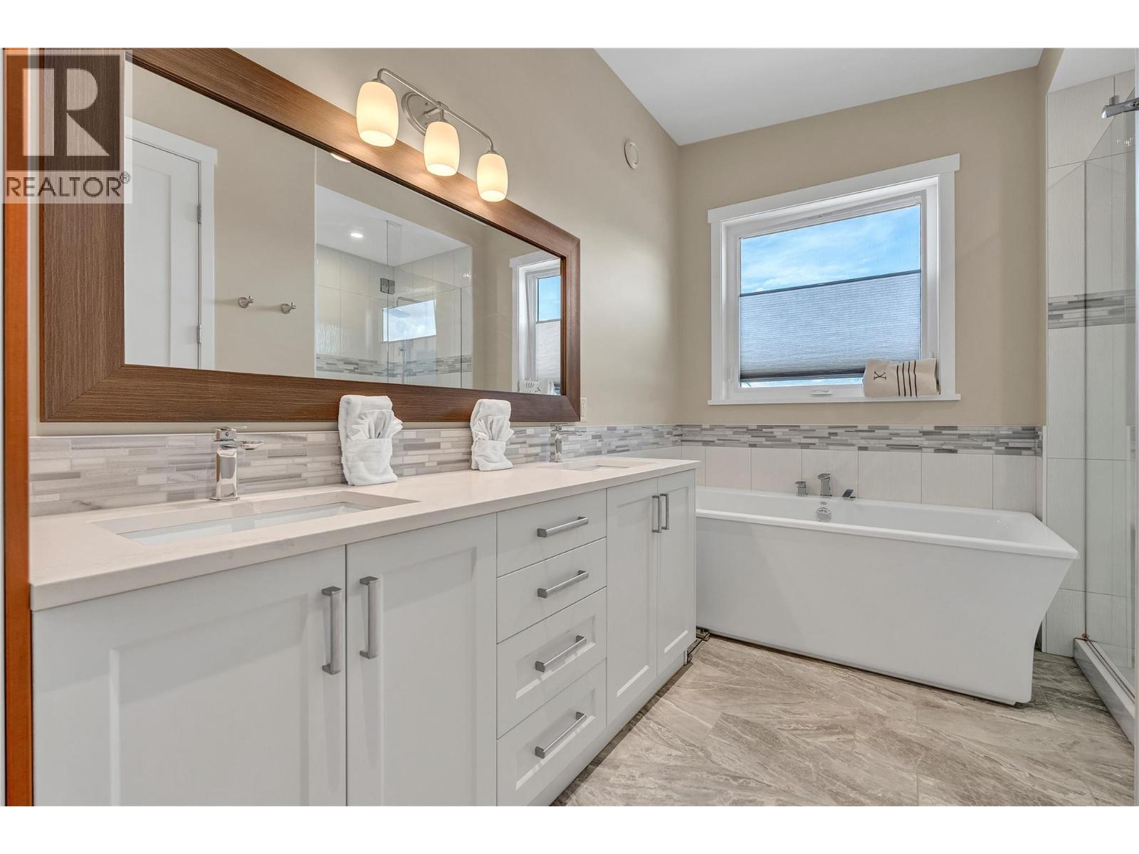 3984 Finnerty Road, Penticton, British Columbia  V2A 8W2 - Photo 52 - 10400426