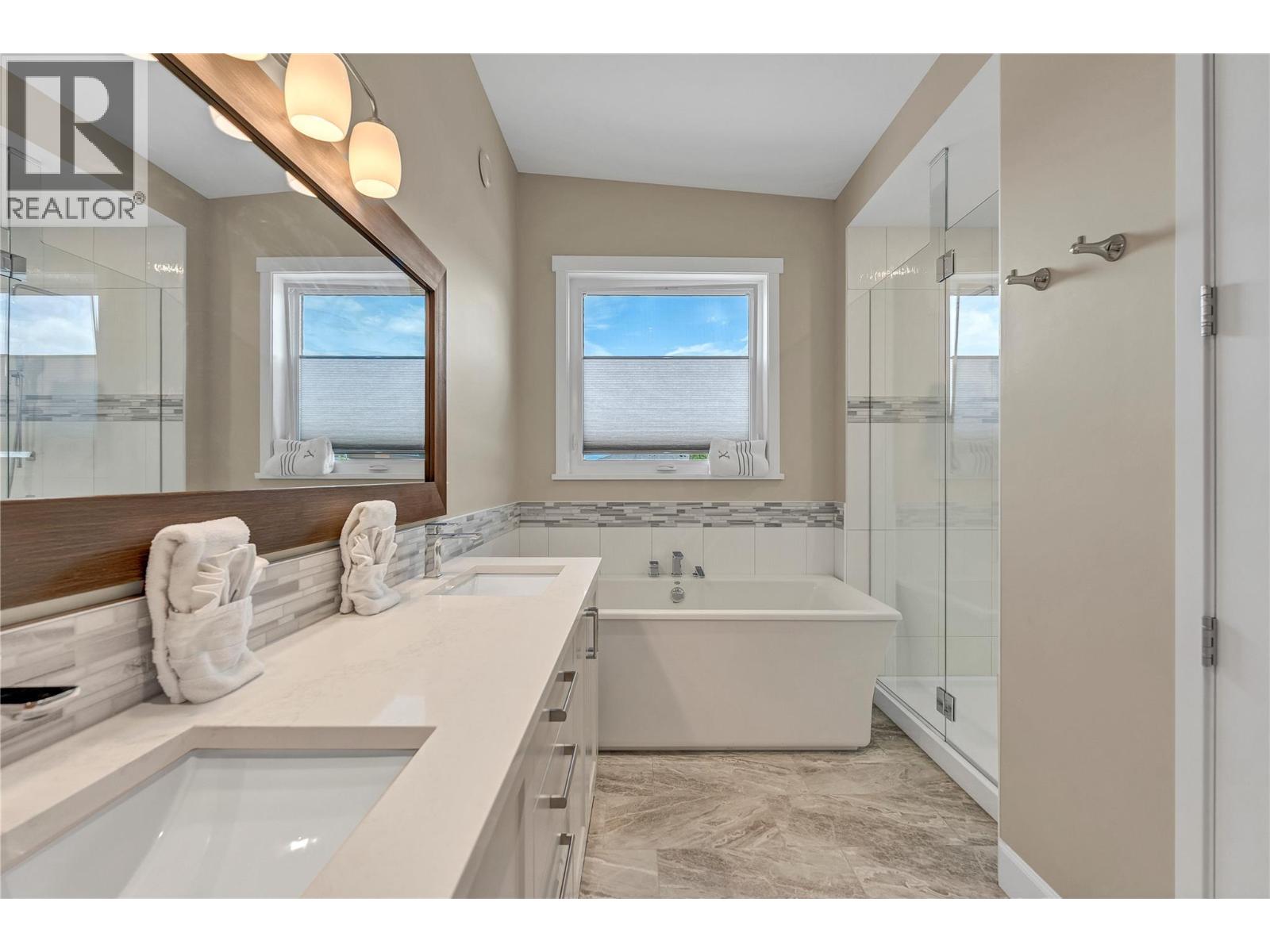 3984 Finnerty Road, Penticton, British Columbia  V2A 8W2 - Photo 53 - 10400426