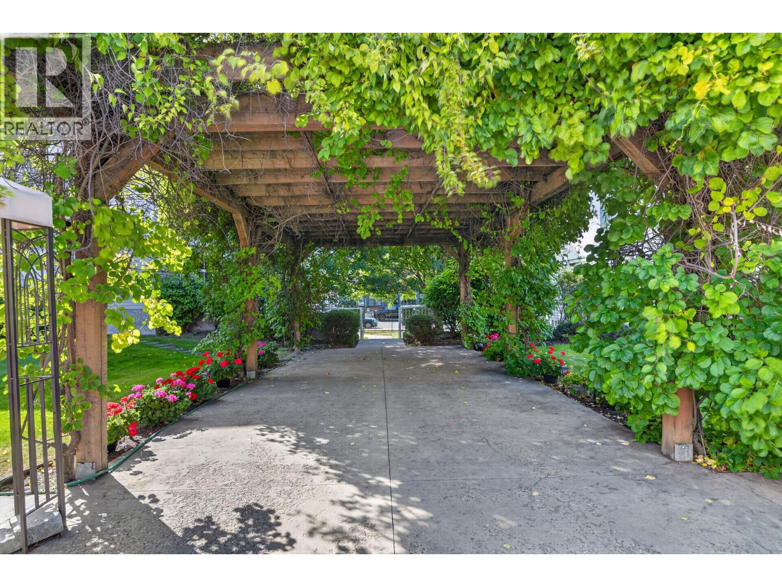 555 Houghton Road Unit# 219, Kelowna, British Columbia  V1X 7P9 - Photo 49 - 10400077
