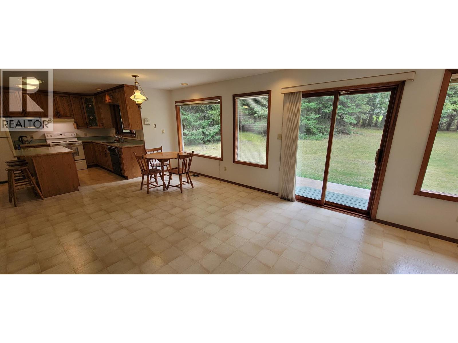 1070 Webb Road, South Slocan, British Columbia  V0G 2G0 - Photo 12 - 10399737