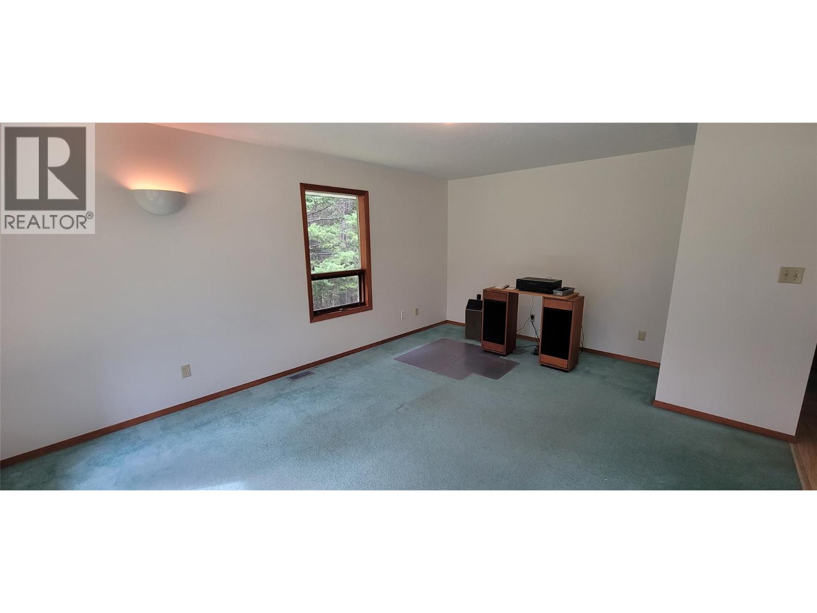 1070 Webb Road, South Slocan, British Columbia  V0G 2G0 - Photo 21 - 10399737