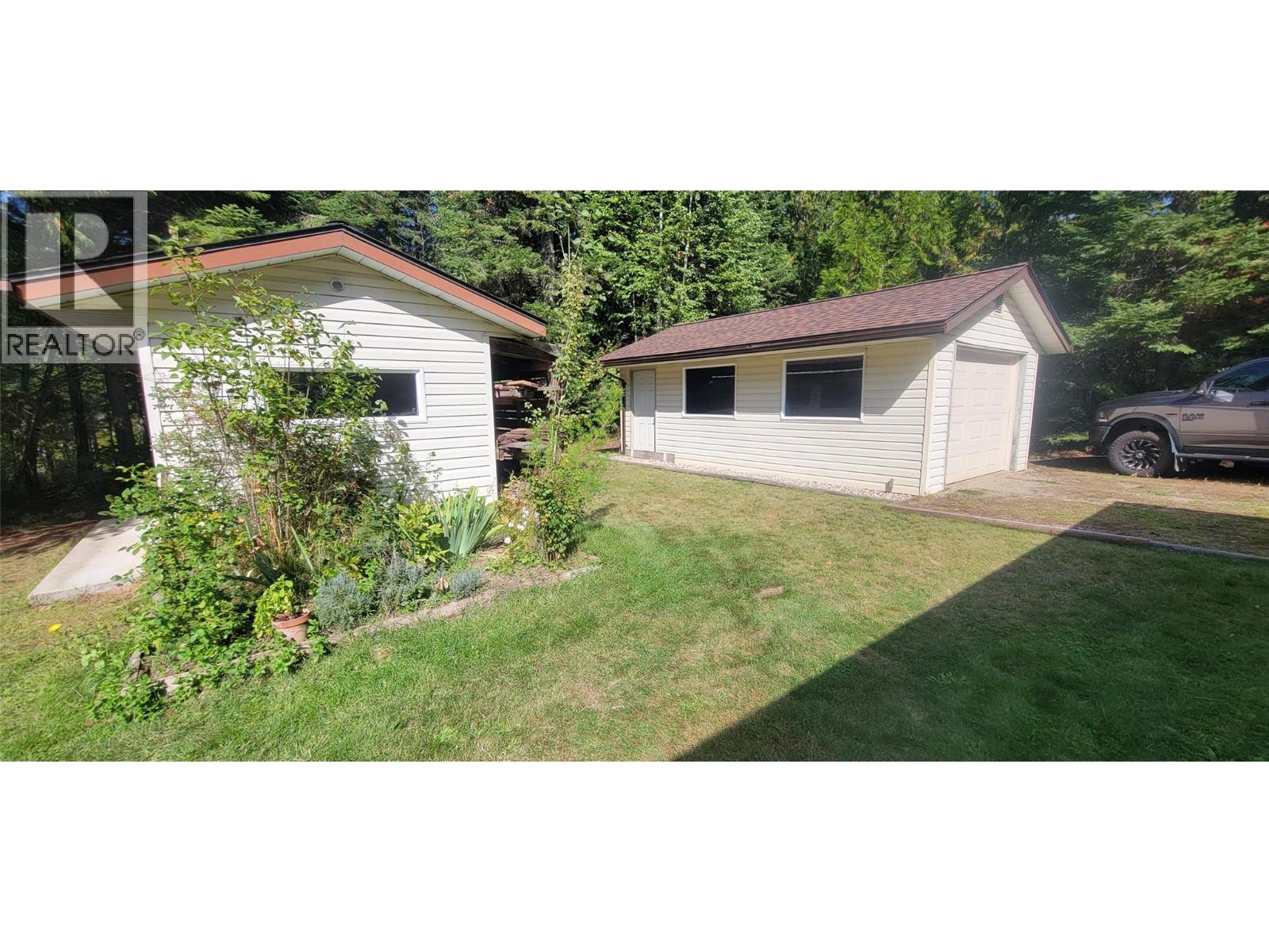 1070 Webb Road, South Slocan, British Columbia  V0G 2G0 - Photo 28 - 10399737