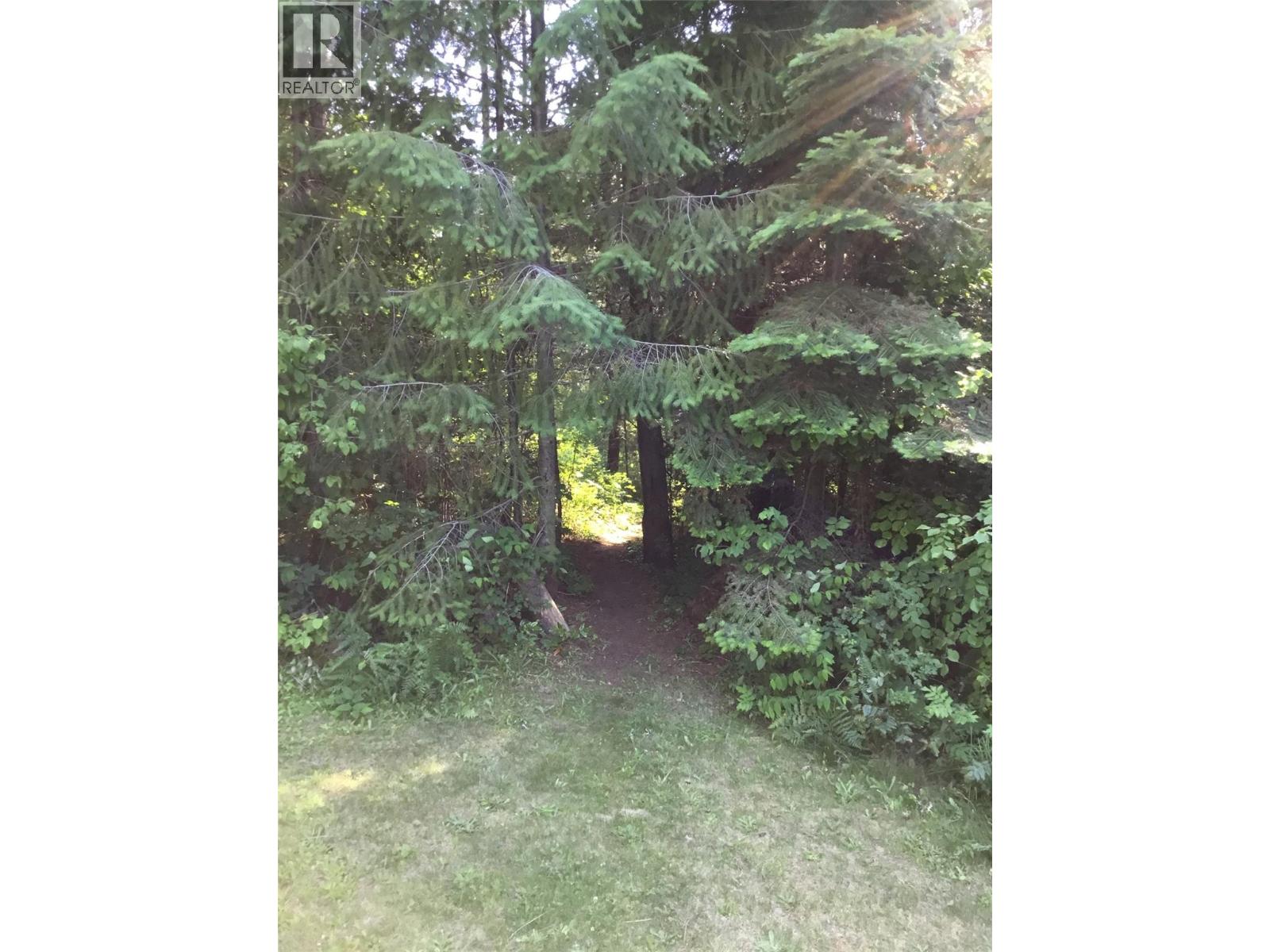 1070 Webb Road, South Slocan, British Columbia  V0G 2G0 - Photo 7 - 10399737