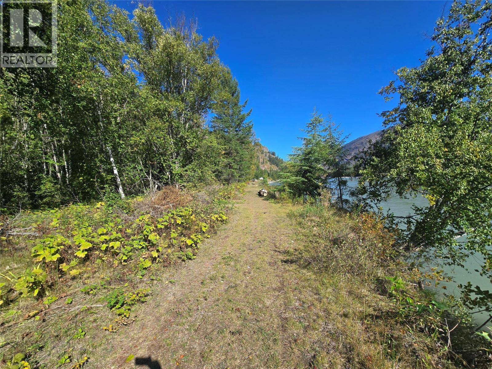 4504 Yellowhead Highway S, Little Fort, British Columbia  V0E 2C0 - Photo 15 - 10401270