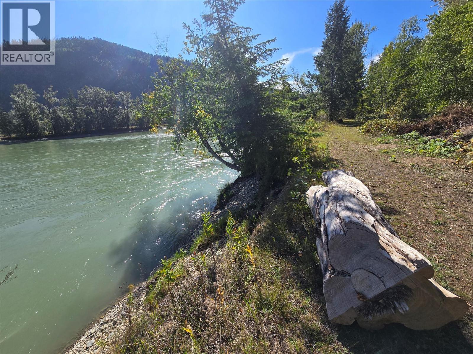 4504 Yellowhead Highway S, Little Fort, British Columbia  V0E 2C0 - Photo 17 - 10401270