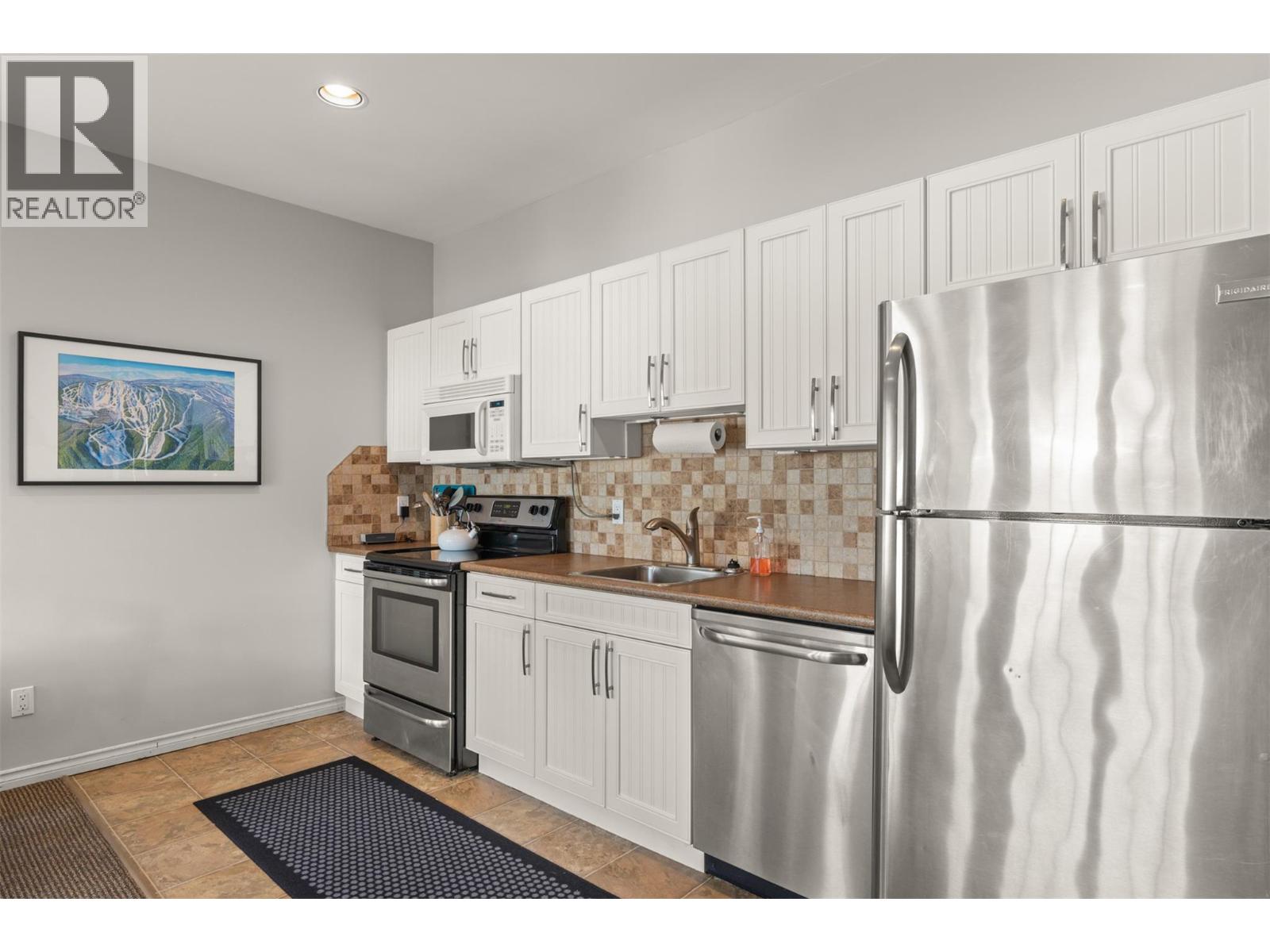 290 Silver Queen Road Unit# 1, Silver Star, British Columbia  V1B 0S5 - Photo 12 - 10400318