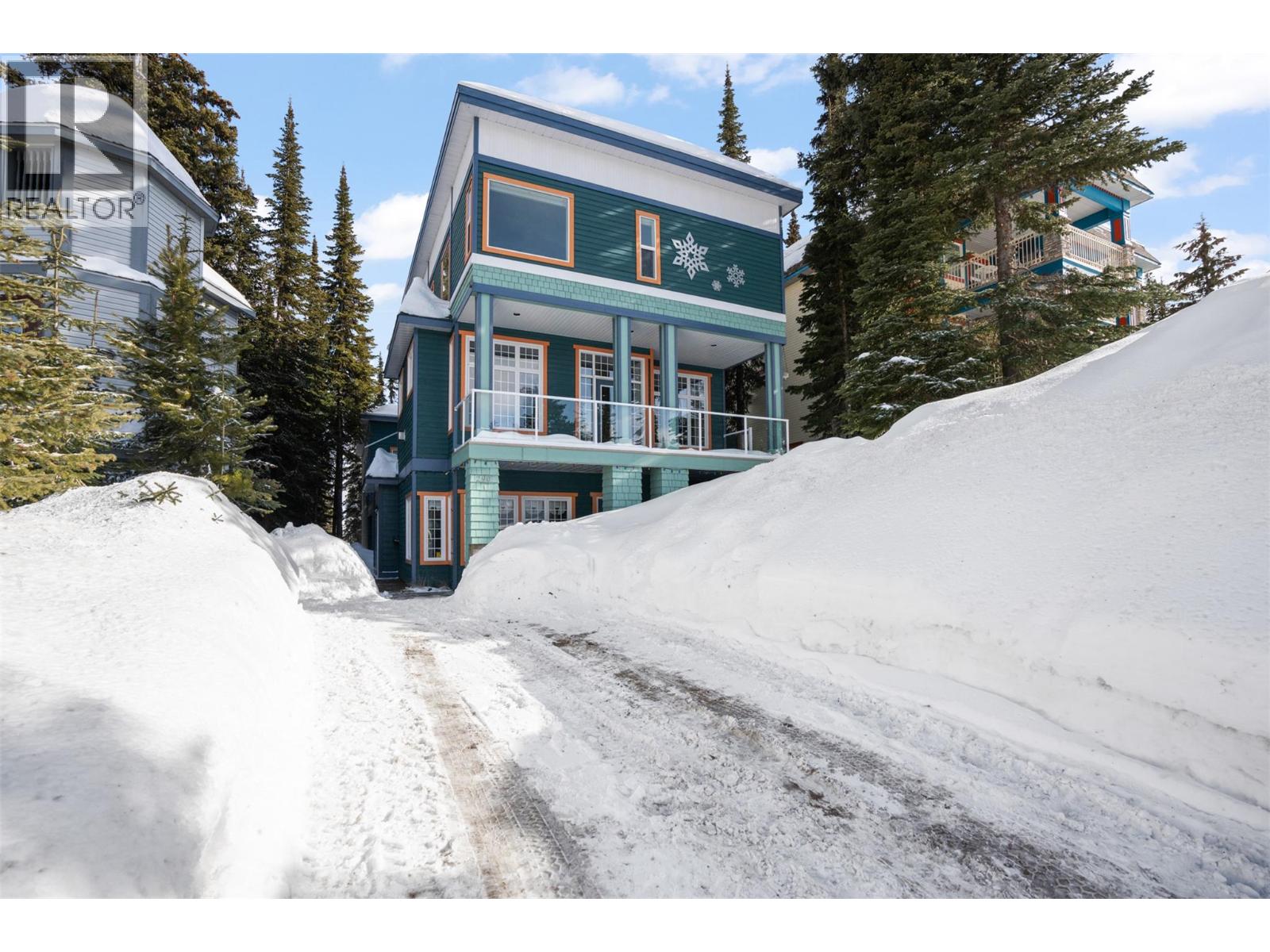 290 Silver Queen Road Unit# 1, Silver Star, British Columbia  V1B 0S5 - Photo 3 - 10400318