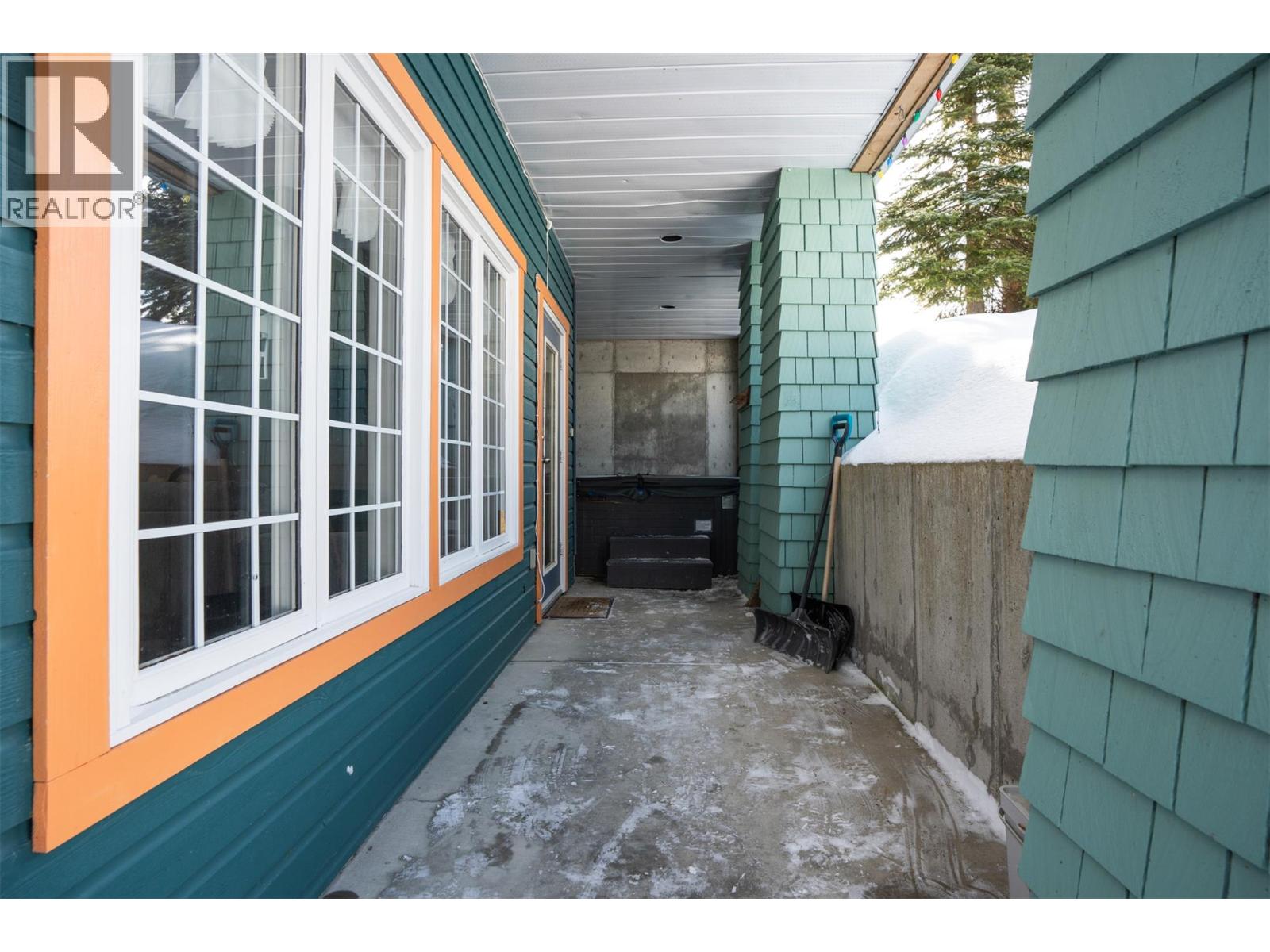 290 Silver Queen Road Unit# 1, Silver Star, British Columbia  V1B 0S5 - Photo 32 - 10400318