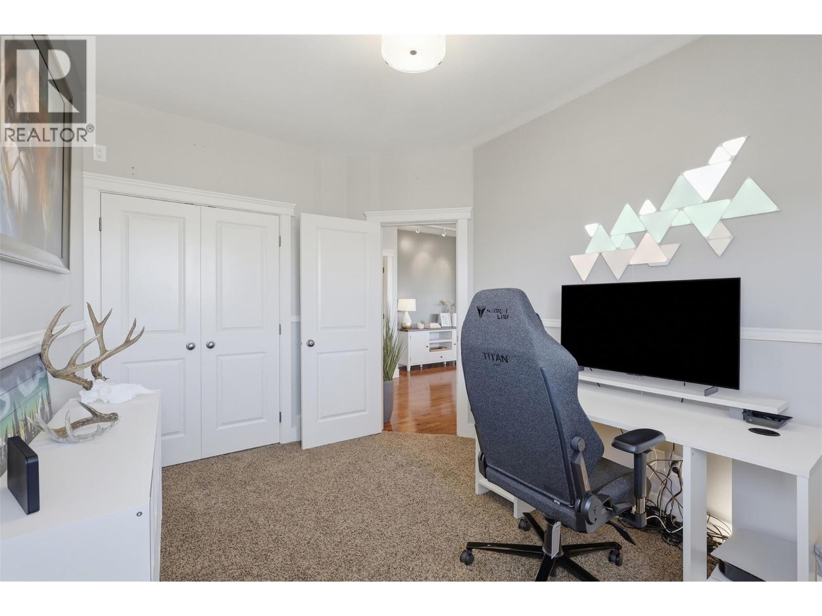 1933 Galore Crescent, Kamloops, British Columbia  V2E 0E7 - Photo 28 - 10400841