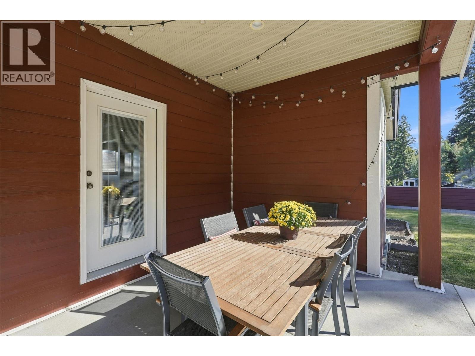 1933 Galore Crescent, Kamloops, British Columbia  V2E 0E7 - Photo 42 - 10400841