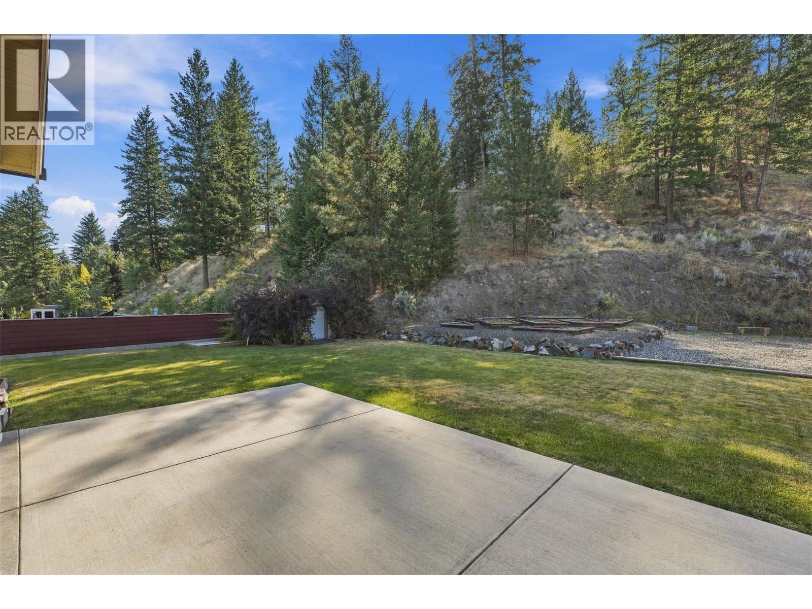 1933 Galore Crescent, Kamloops, British Columbia  V2E 0E7 - Photo 43 - 10400841