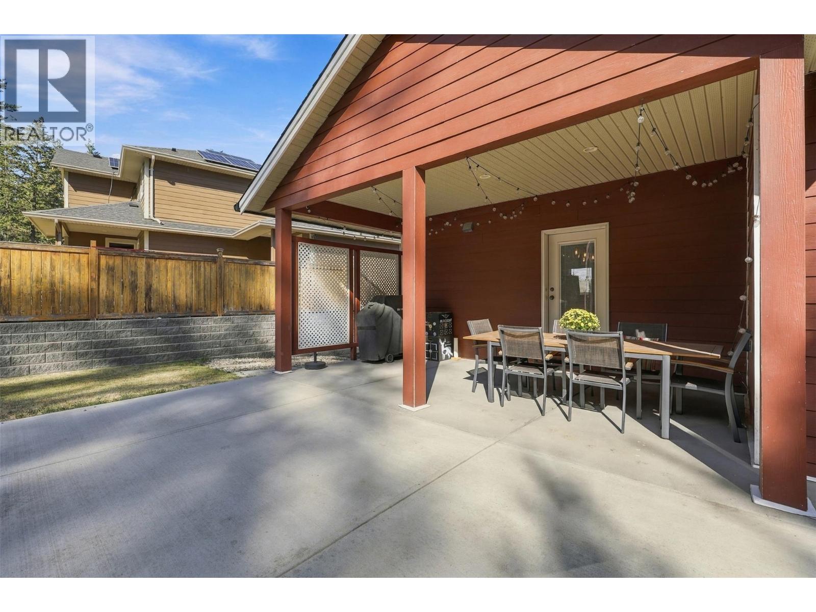 1933 Galore Crescent, Kamloops, British Columbia  V2E 0E7 - Photo 51 - 10400841