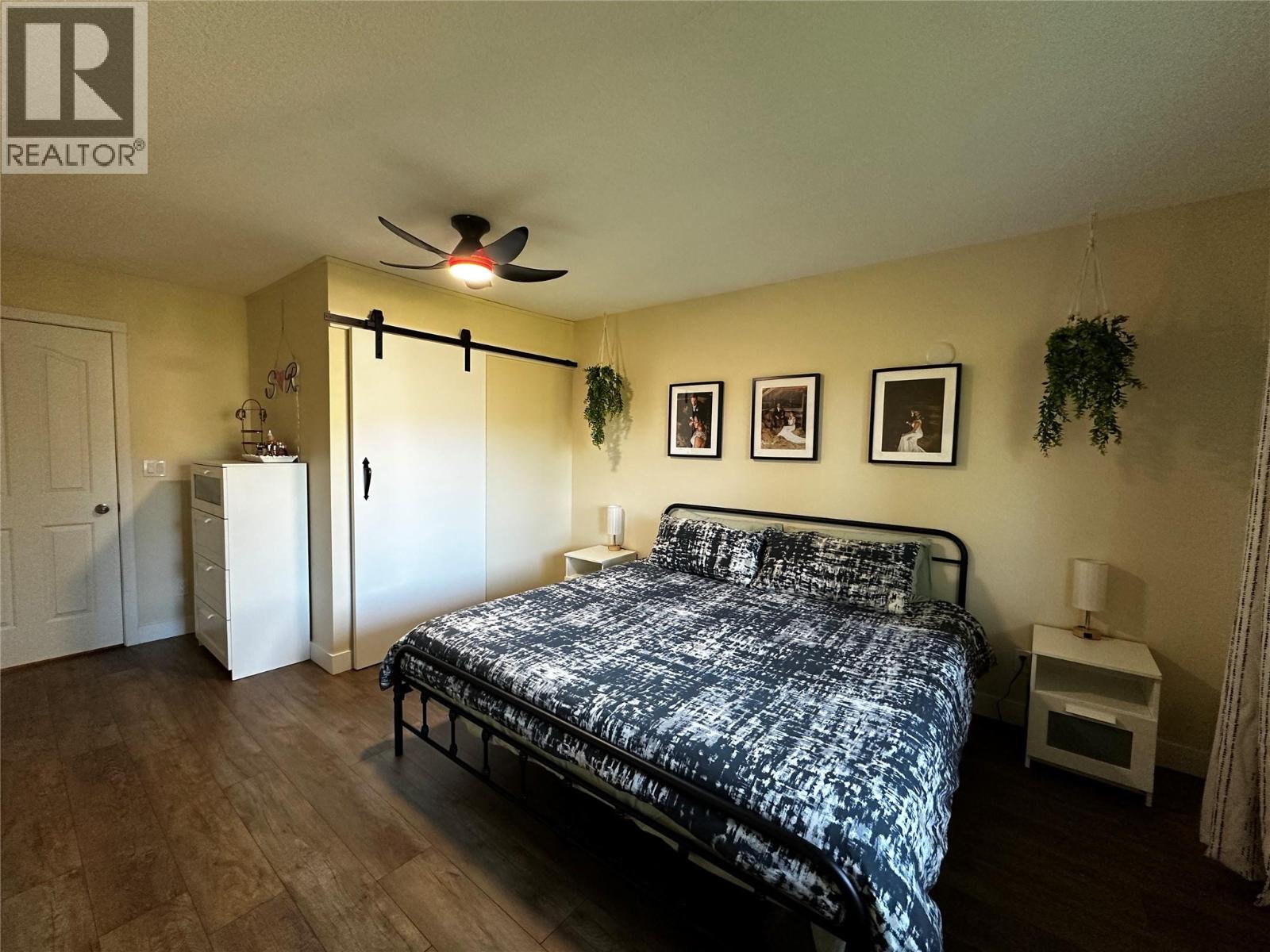 1301 Grosvenor Place, Castlegar, British Columbia  V1N 3X8 - Photo 24 - 10401069