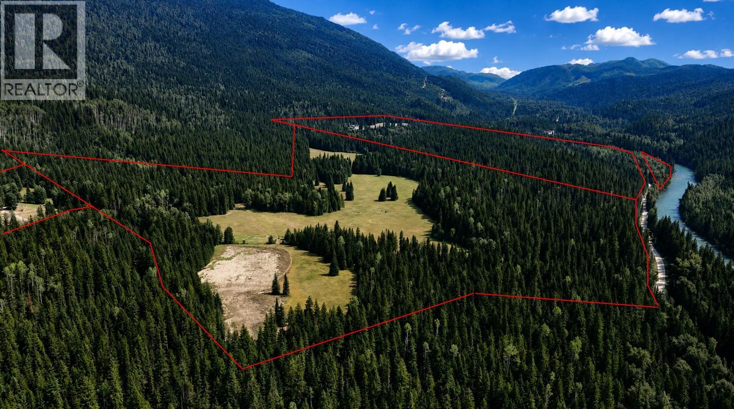 15370 Highway 31 Highway, Poplar Creek, British Columbia  V0G 1N0 - Photo 2 - 10400877