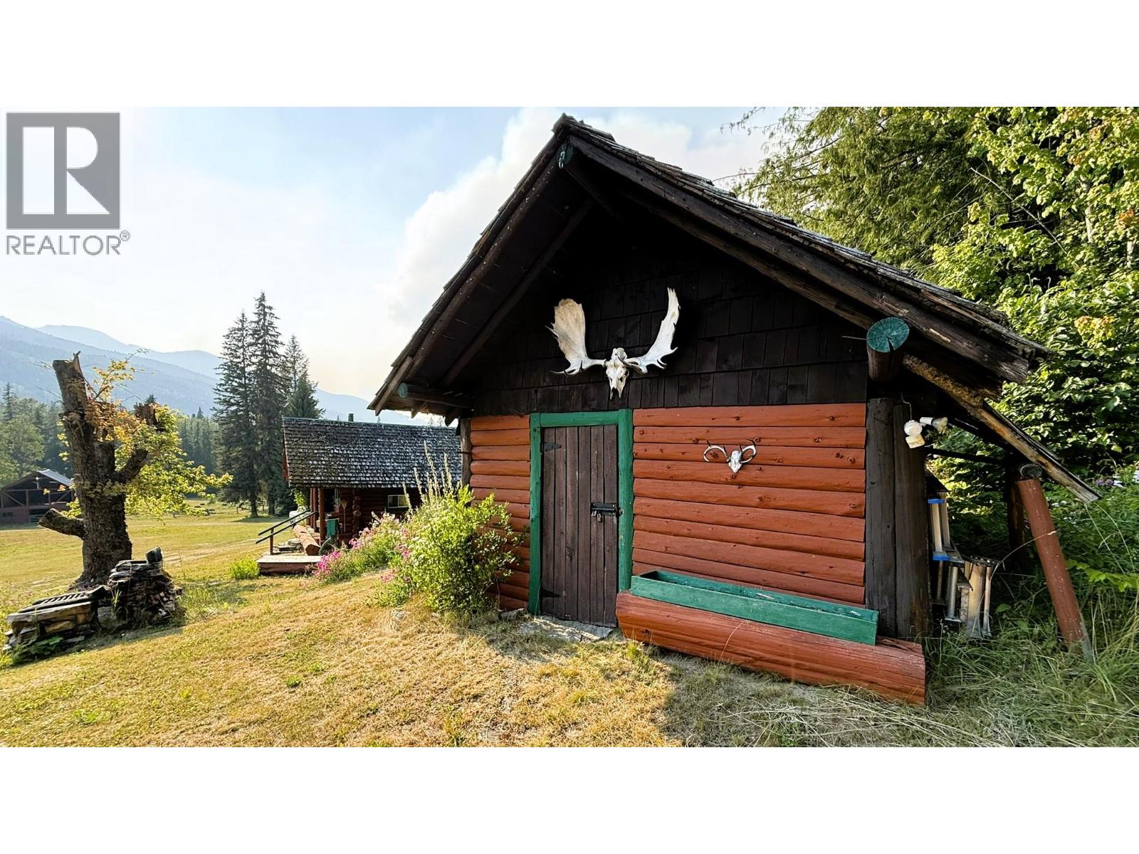 15370 Highway 31 Highway, Poplar Creek, British Columbia  V0G 1N0 - Photo 46 - 10400877