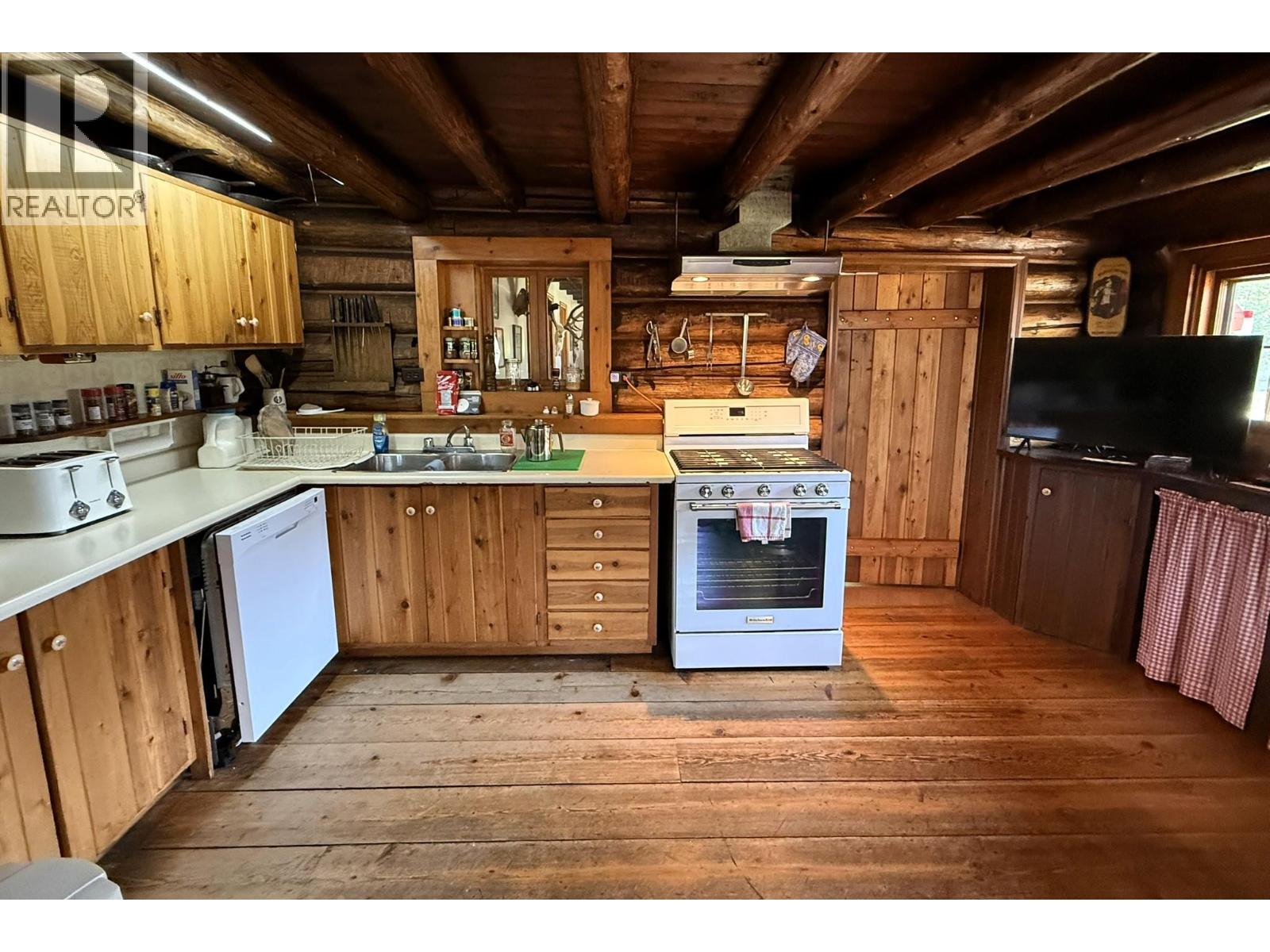 15370 Highway 31 Highway, Poplar Creek, British Columbia  V0G 1N0 - Photo 57 - 10400877