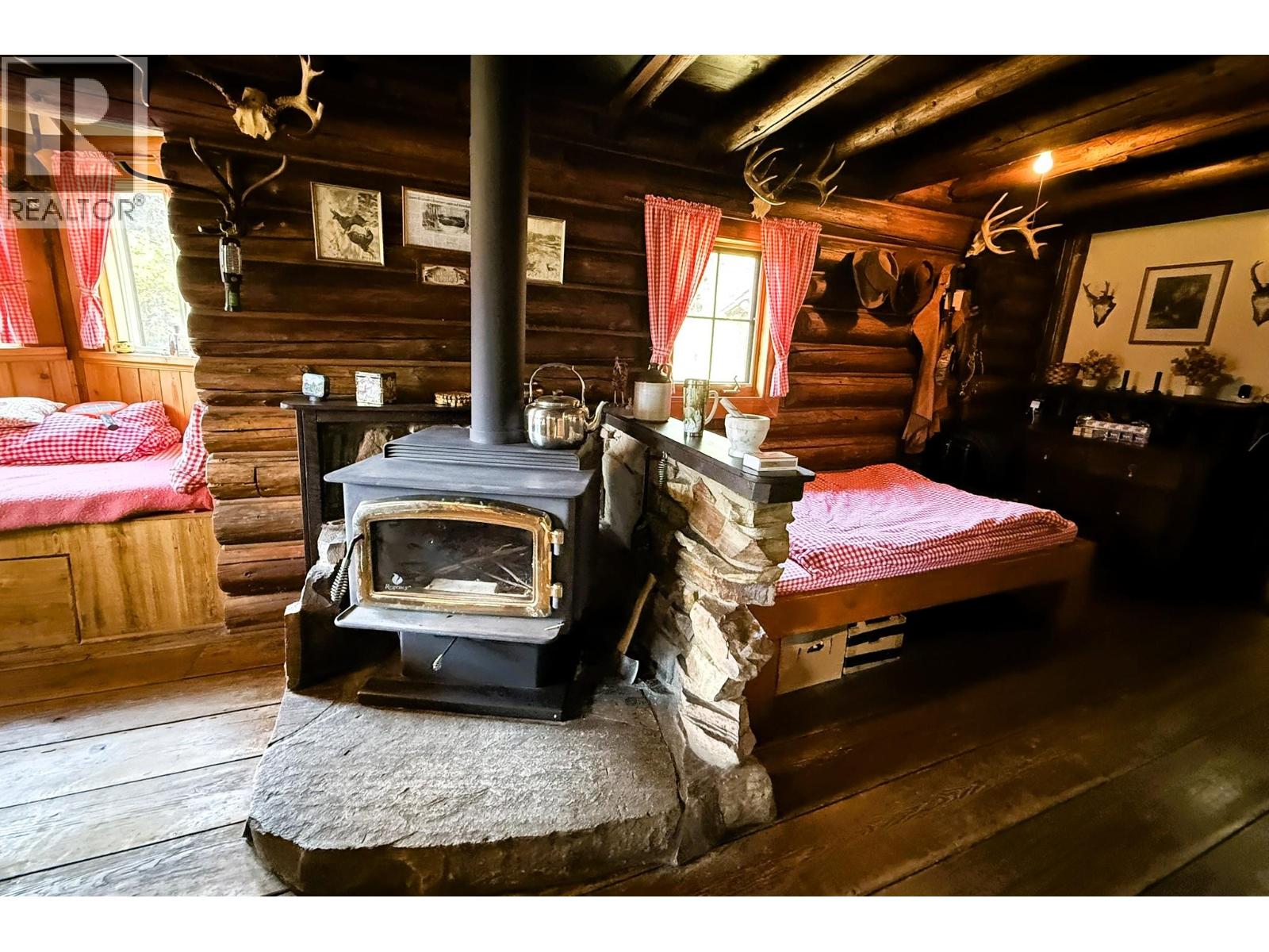 15370 Highway 31 Highway, Poplar Creek, British Columbia  V0G 1N0 - Photo 61 - 10400877