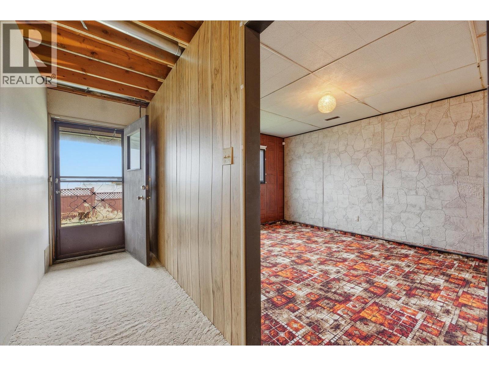 3605 15 Avenue, Vernon, British Columbia  V1T 7Z5 - Photo 27 - 10400274