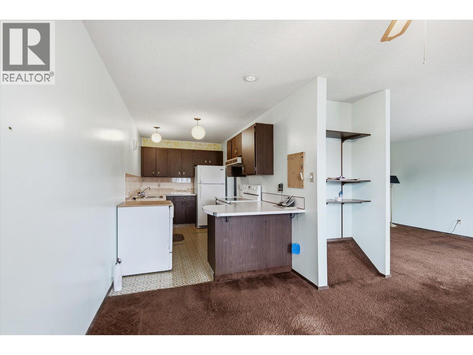 3605 15 Avenue, Vernon, British Columbia  V1T 7Z5 - Photo 7 - 10400274
