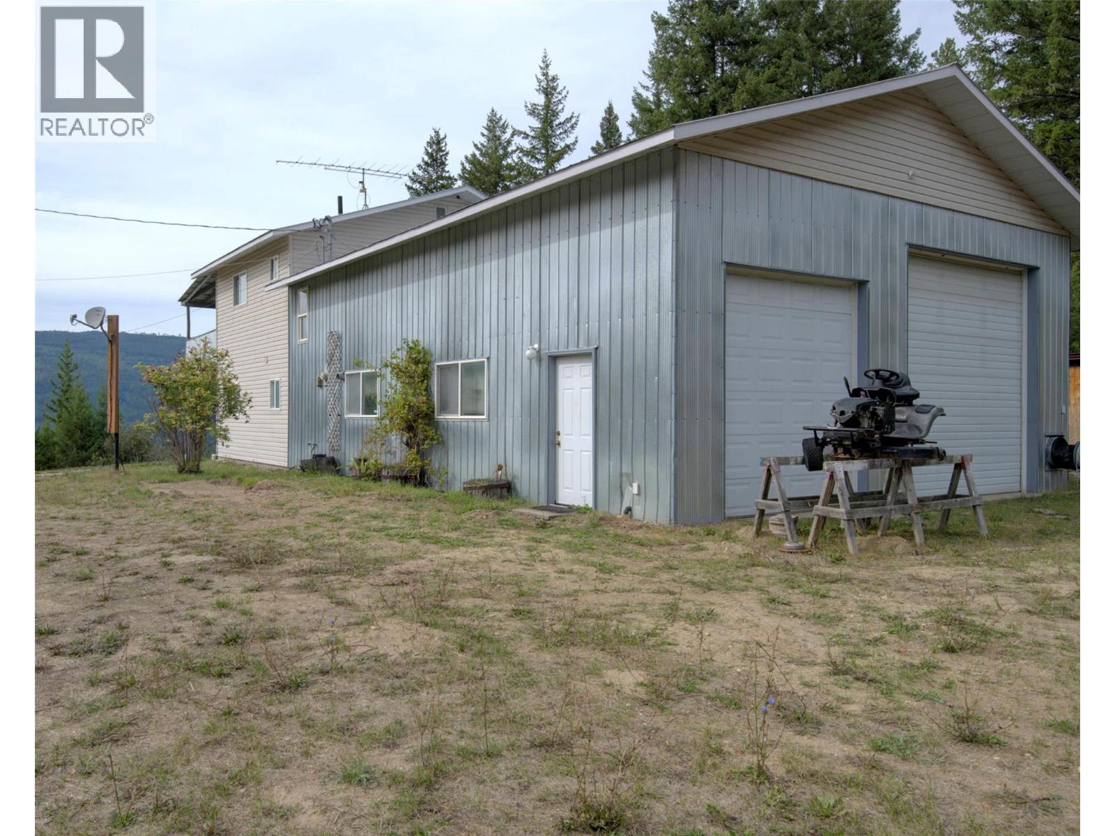 1311 Mallory Road, Enderby, British Columbia  V4Y 4H7 - Photo 3 - 10399966