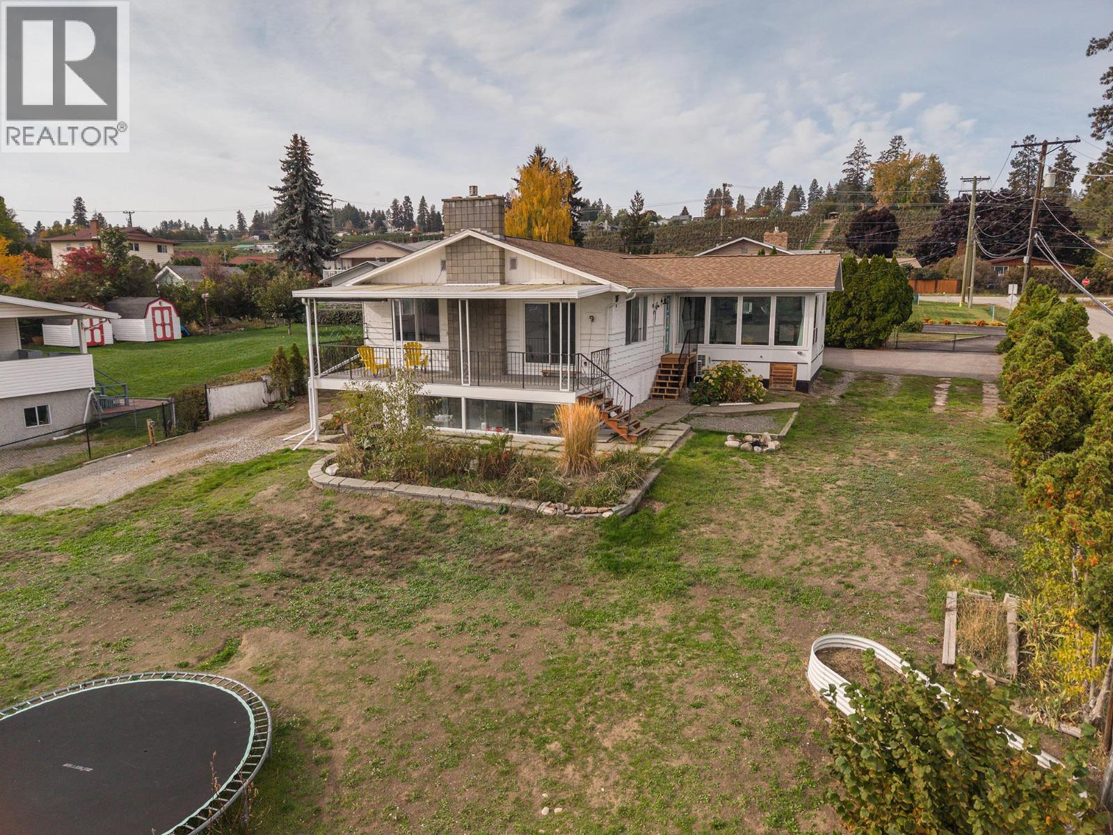 2575 Robinson Road, Lake Country, British Columbia  v4v 1g6 - Photo 1 - 10400323