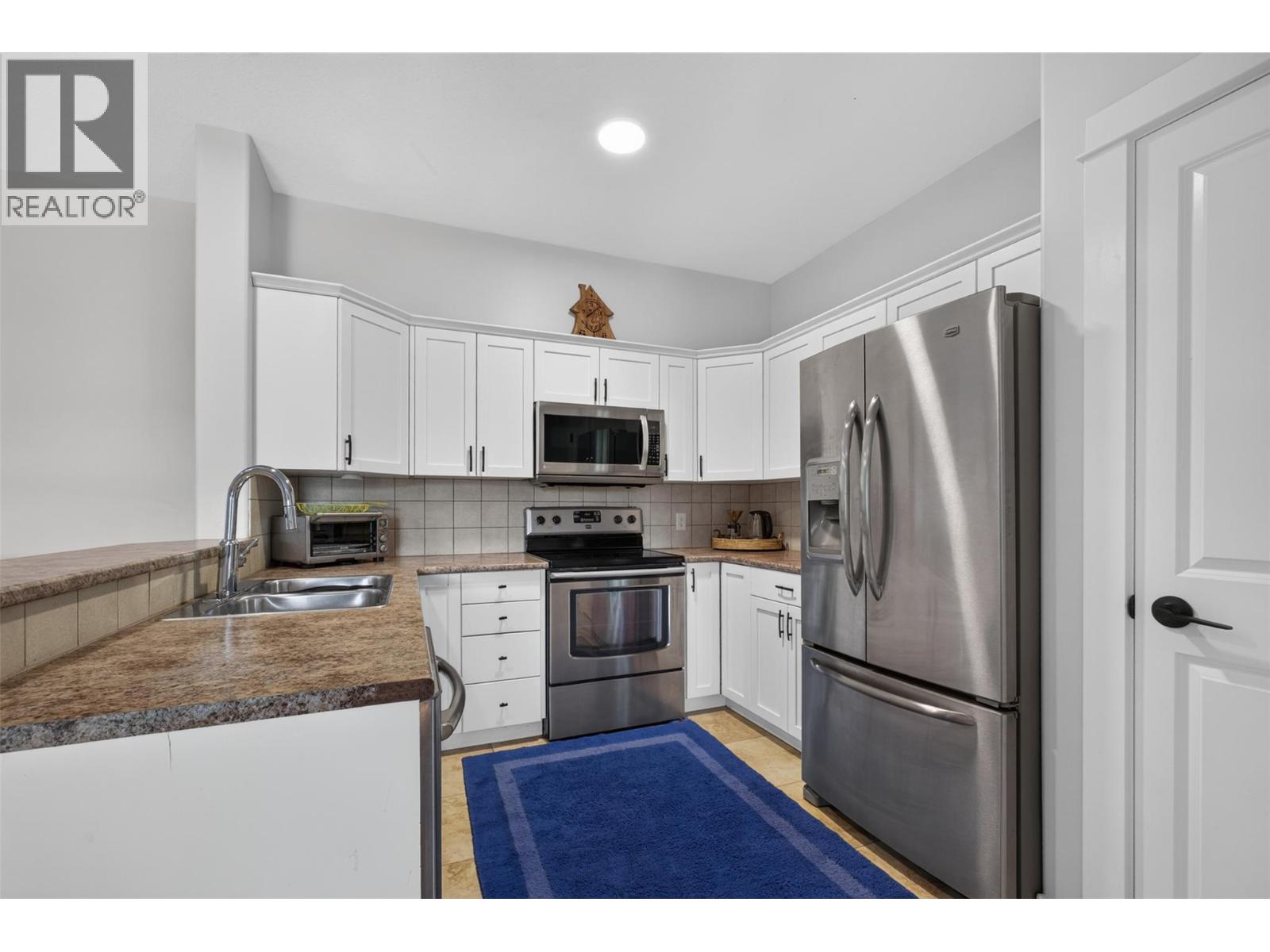 2551 Shoreline Drive Unit# 208, Lake Country, British Columbia  V1V 2P2 - Photo 5 - 10400575