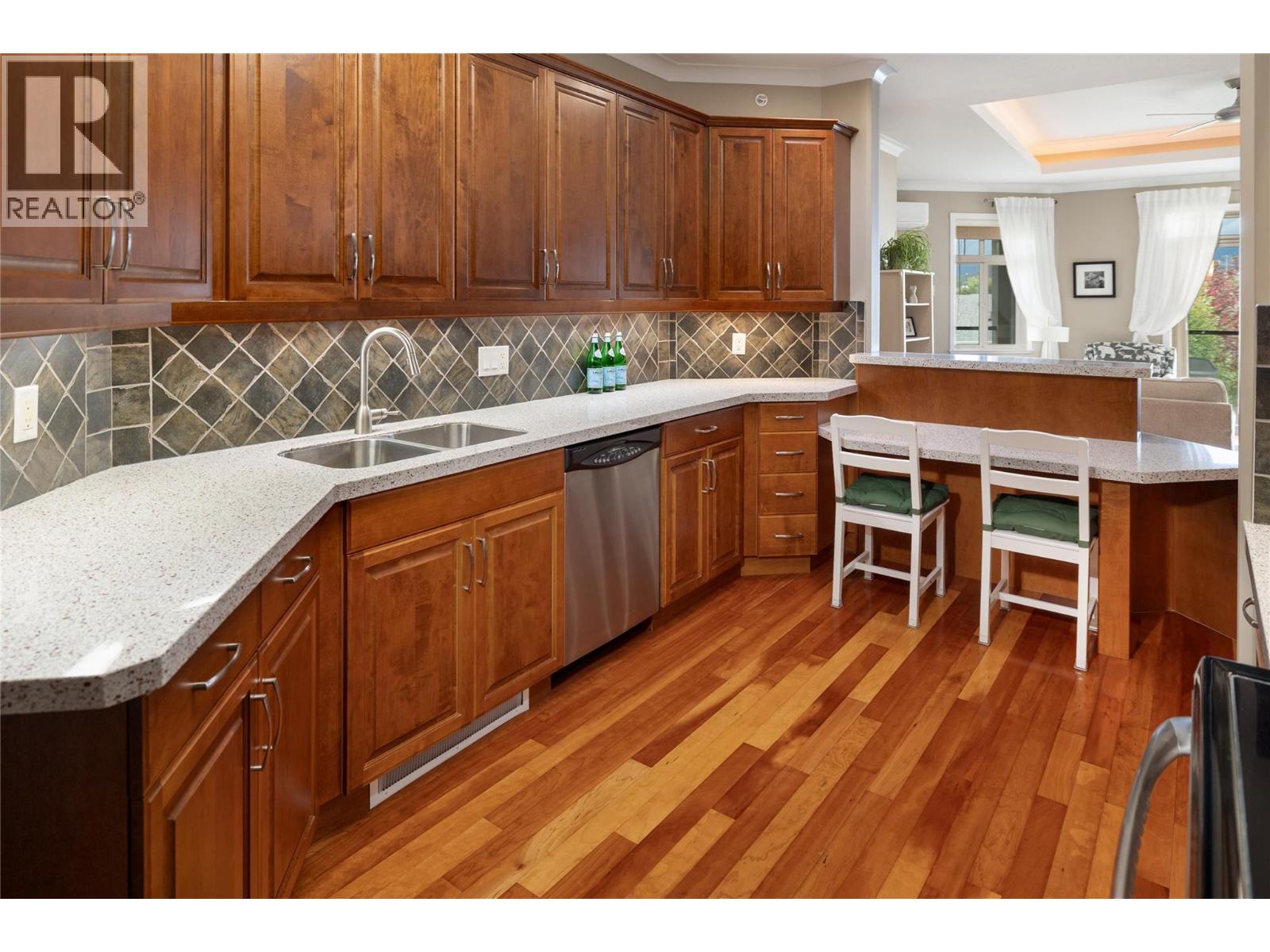 307 Whitman Road Unit# 406, Kelowna, British Columbia  V1V 2P3 - Photo 7 - 10401255