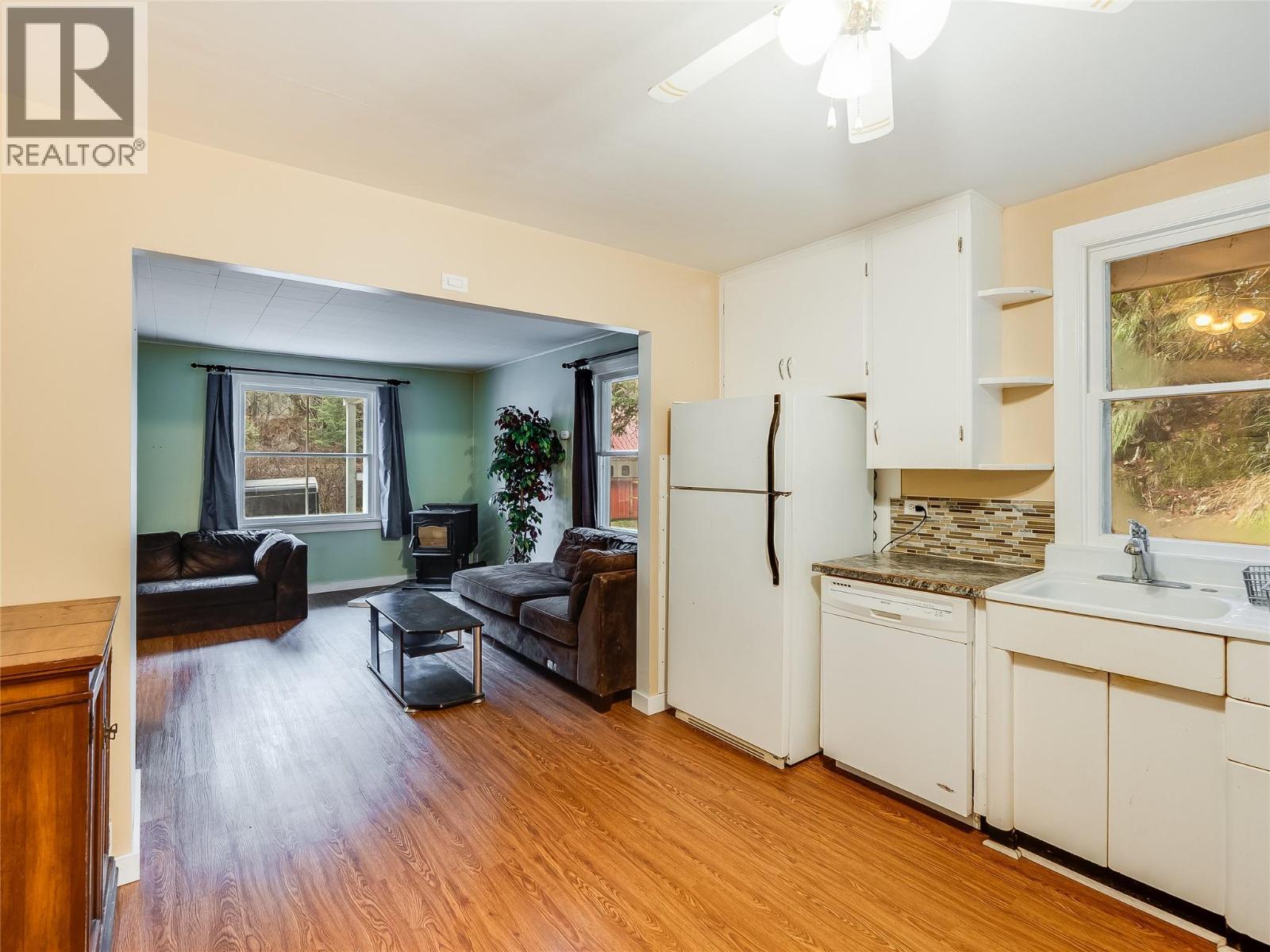 1802 Perrier Road, Nelson, British Columbia  V1L 6Y8 - Photo 10 - 10401288