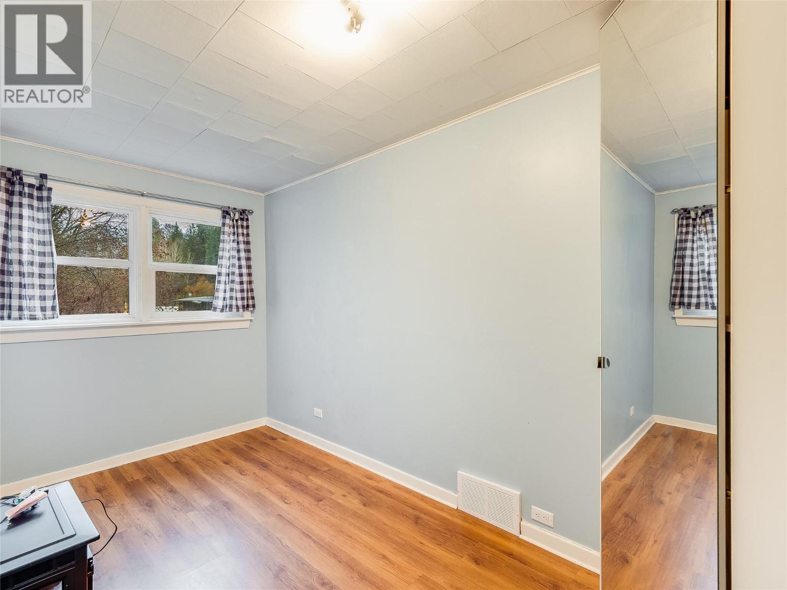 1802 Perrier Road, Nelson, British Columbia  V1L 6Y8 - Photo 22 - 10401288