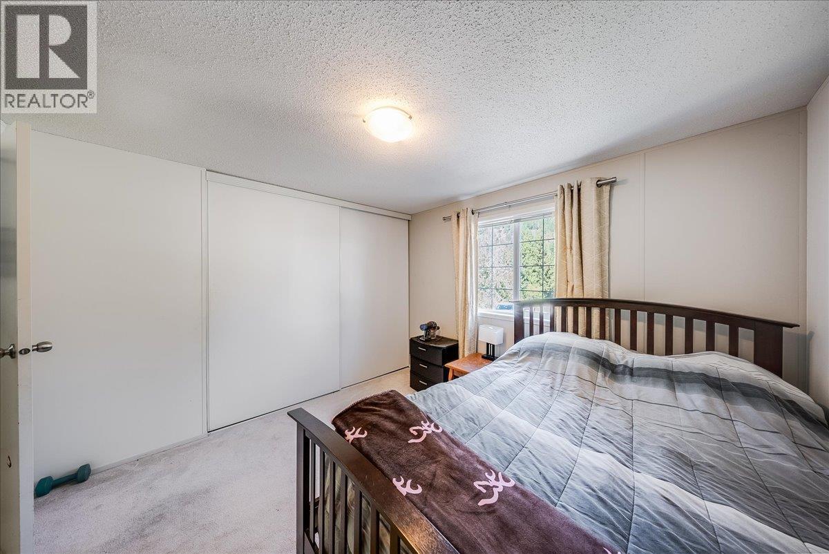 891 Monte Vista Drive Unit# 30, Rossland, British Columbia  V0G 1Y0 - Photo 17 - 10401136