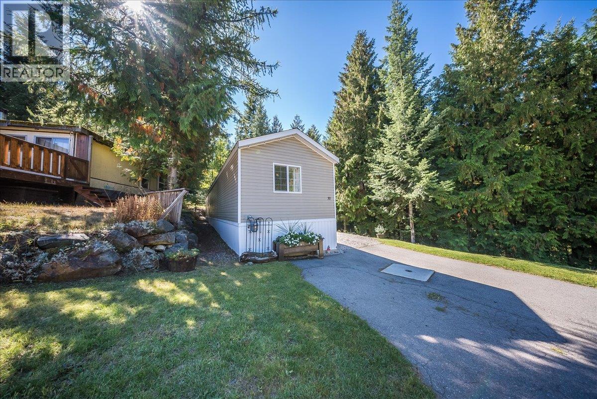 891 Monte Vista Drive Unit# 30, Rossland, British Columbia  V0G 1Y0 - Photo 27 - 10401136