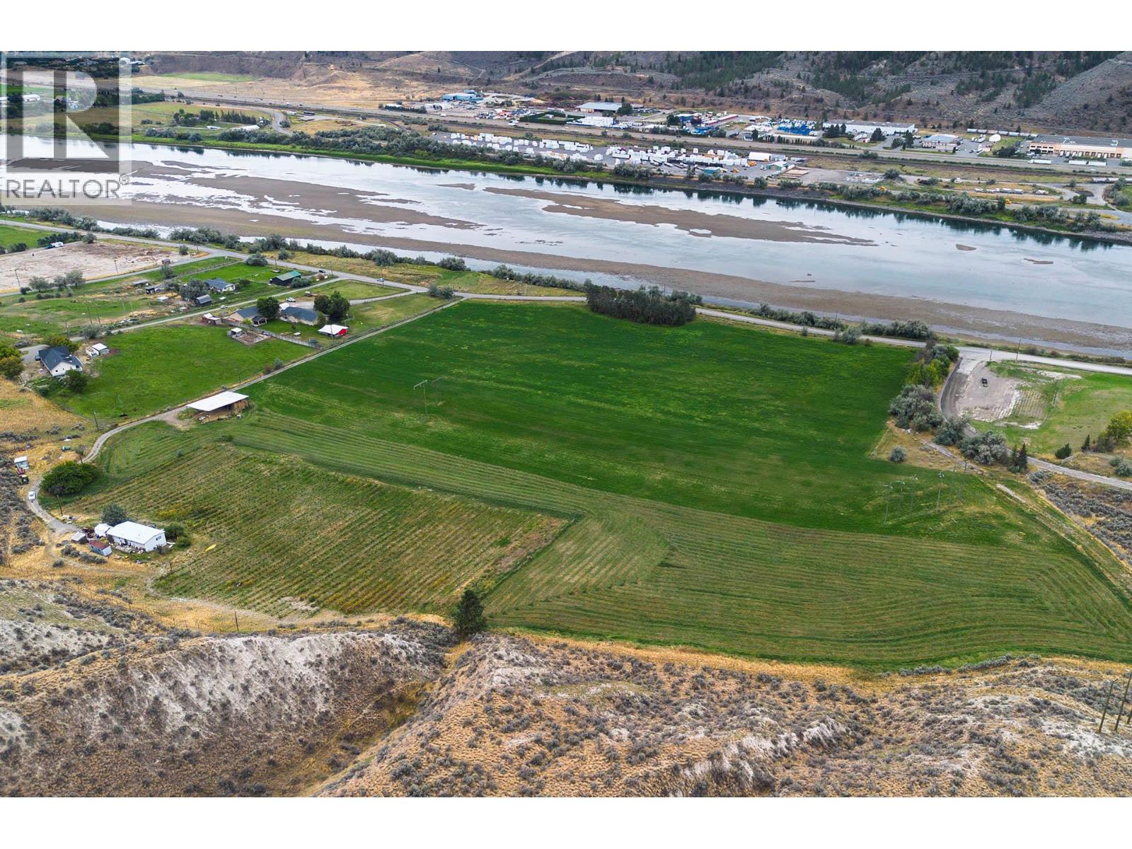 3059 Shuswap  E Road, Kamloops, British Columbia  V2H 1T1 - Photo 2 - 10400345