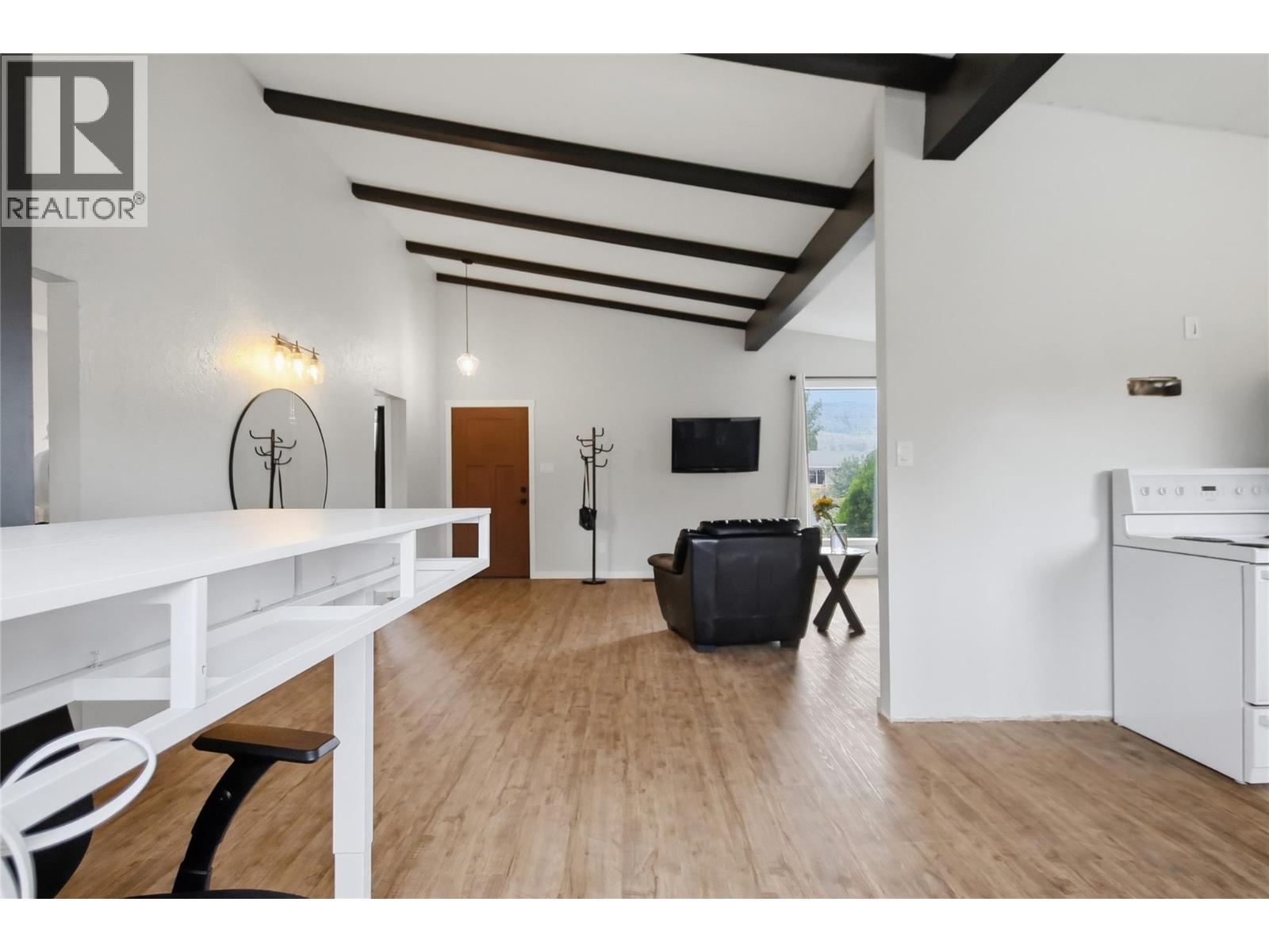 2306 Greenfield Avenue, Kamloops, British Columbia  V2B 4P4 - Photo 28 - 10401311