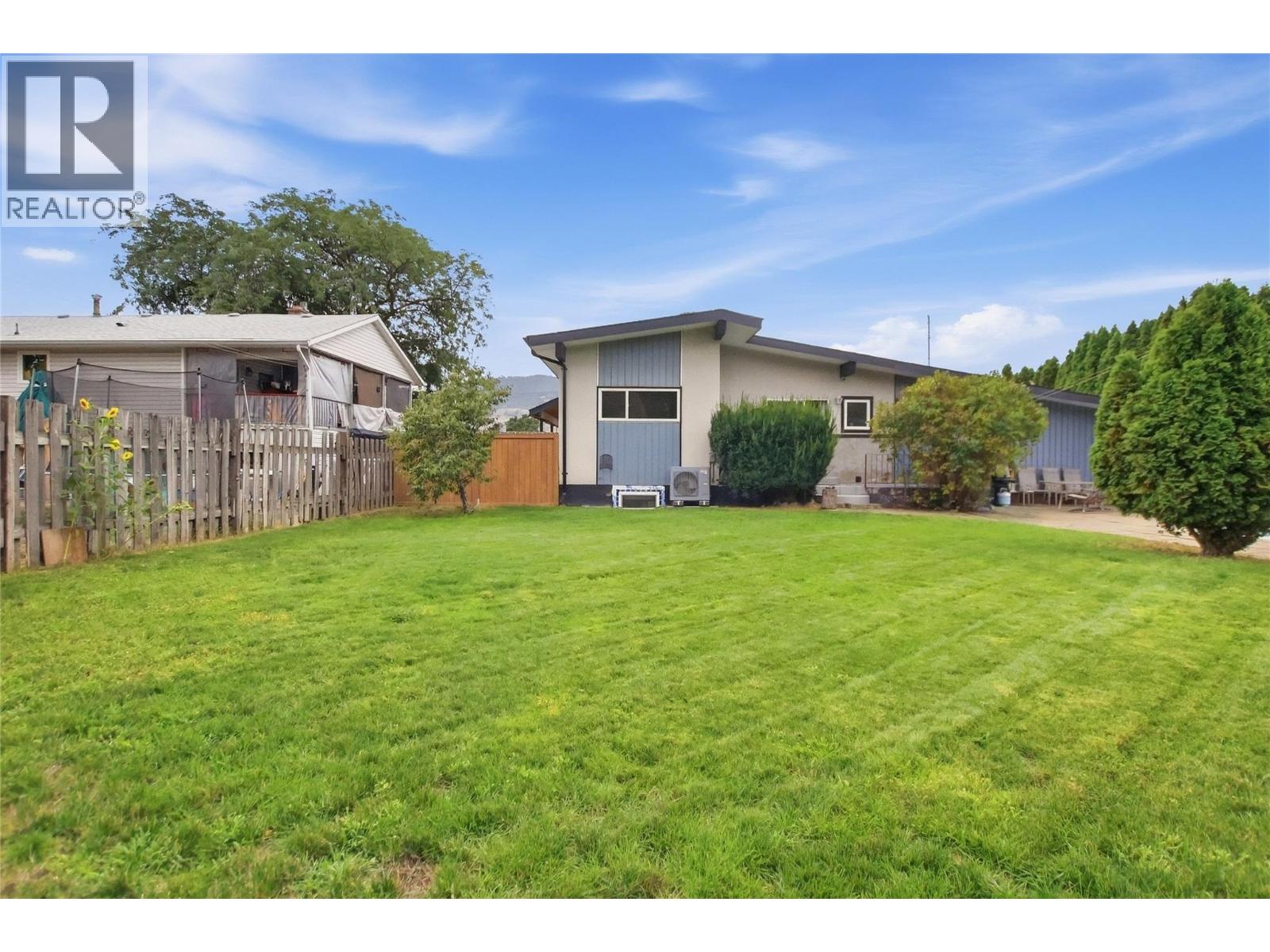 2306 Greenfield Avenue, Kamloops, British Columbia  V2B 4P4 - Photo 9 - 10401311