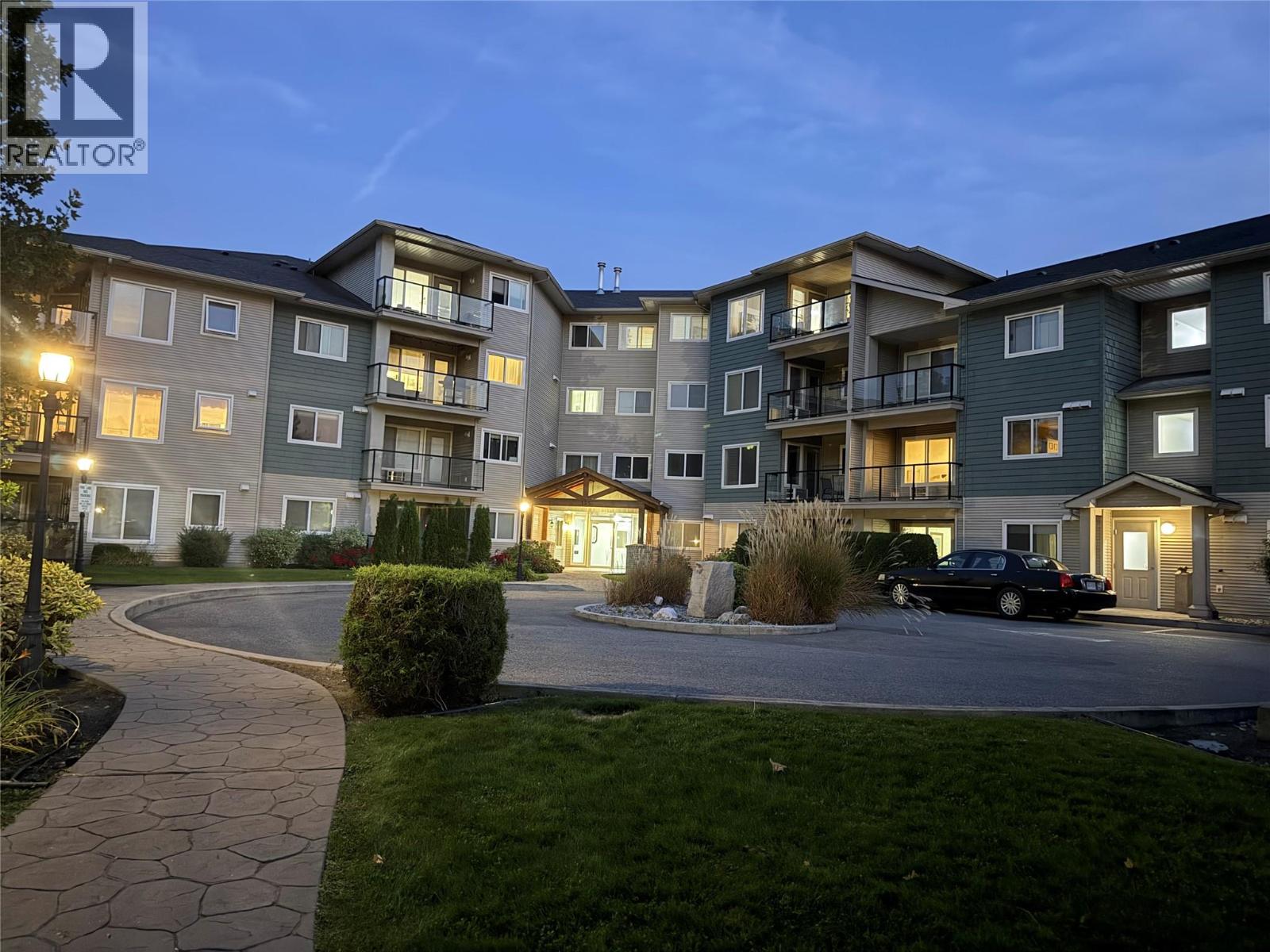 135 Ziprick Road Unit# 406, Kelowna, British Columbia  V1X 8B2 - Photo 2 - 10401275