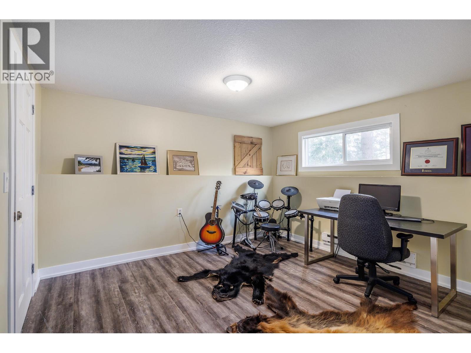 5215 Pineridge Road, Peachland, British Columbia  V0H 1X8 - Photo 16 - 10400899